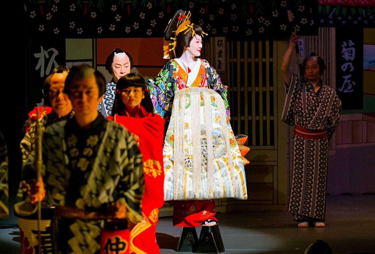花魁姿の市川由紀乃（撮影：河上良）
