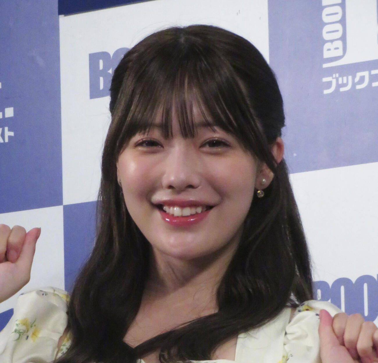 塩見きら（2025年7月撮影）