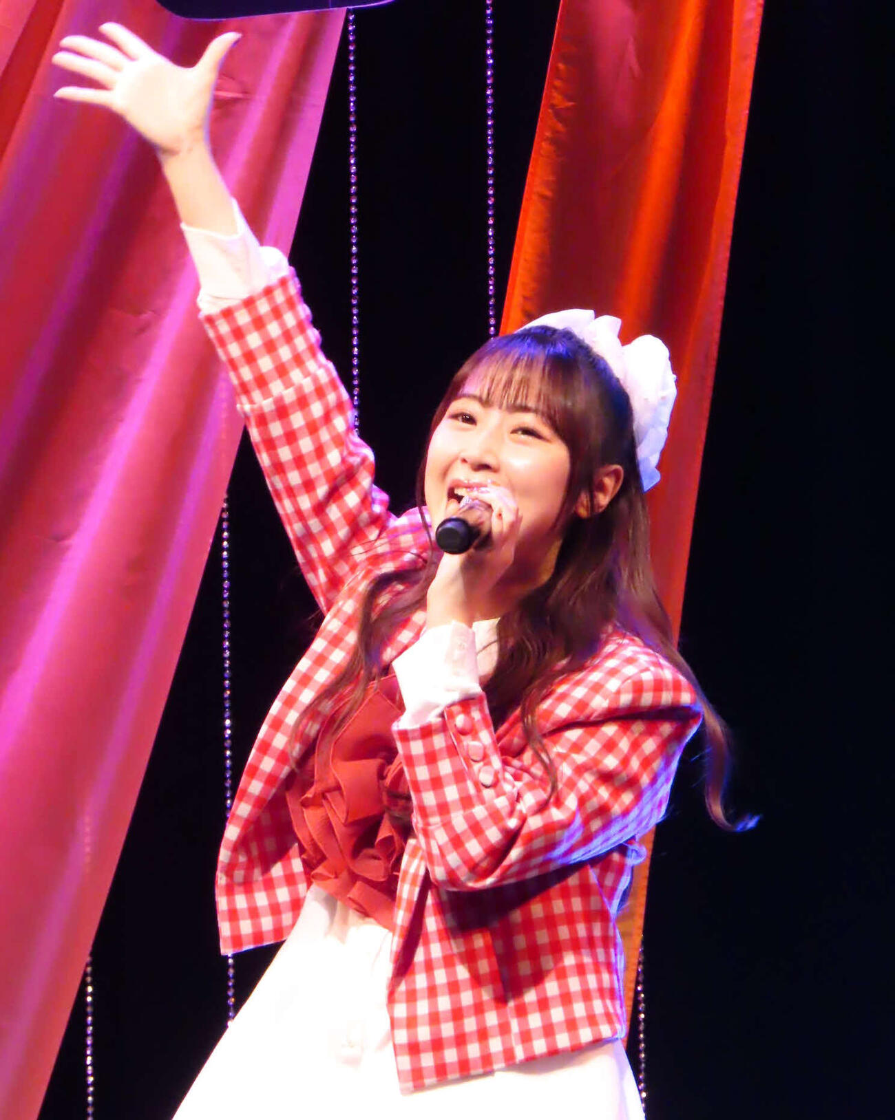 高柳明音　1st LIVE「Bright Sound」でパフォーマンスする高柳明音