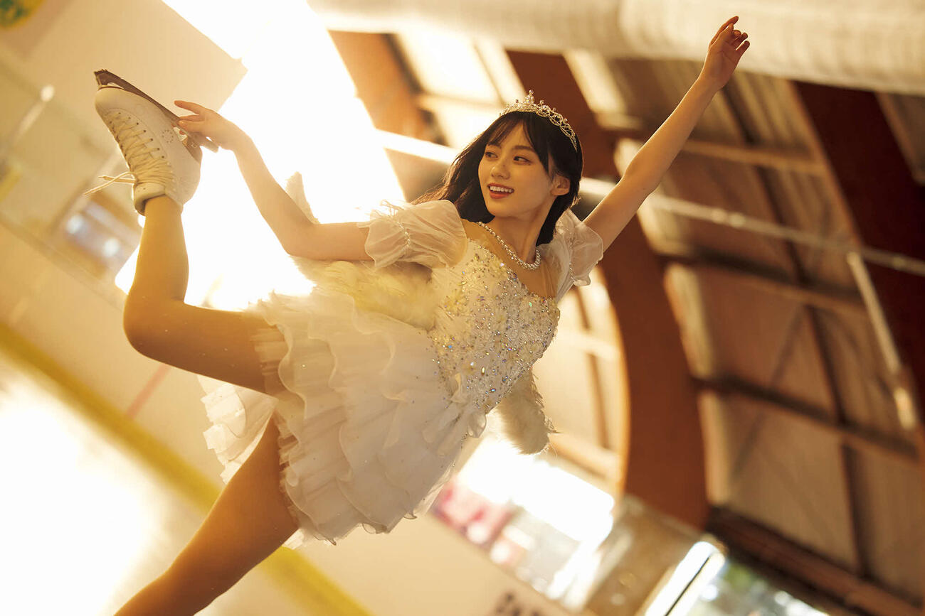 乃木坂46川﨑桜ファースト写真集の先行カット第3弾（須江隆治氏撮影）