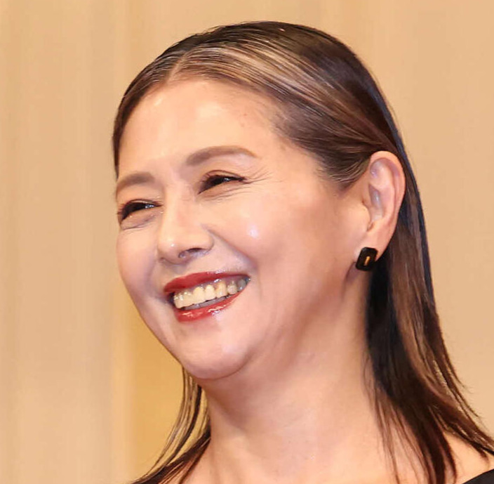 小泉今日子（2025年2月撮影）