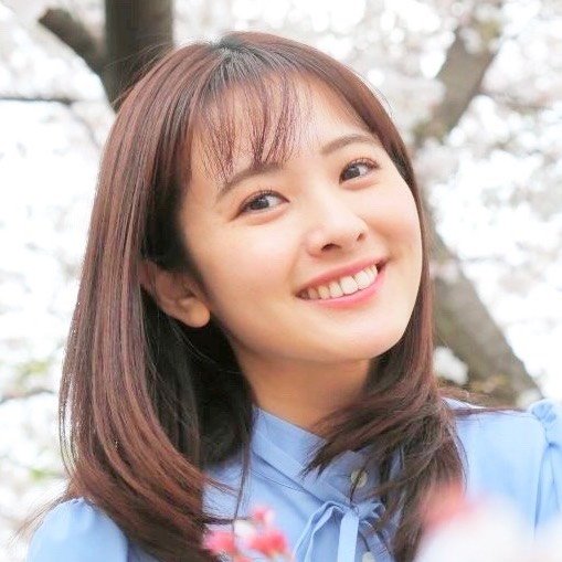 河出奈都美アナのインスタグラムから
