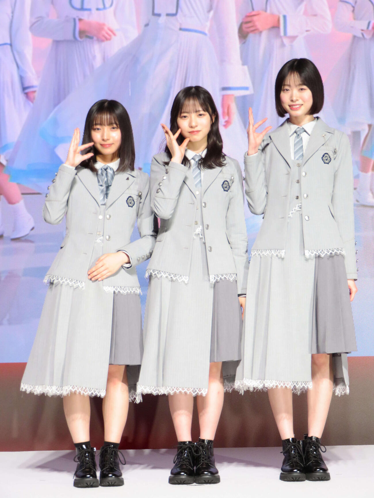 「Lemino」コンテンツ発表会2026に登壇した日向坂46の、左から大野愛実、正源司陽子、髙橋未来虹（撮影・村上幸将）