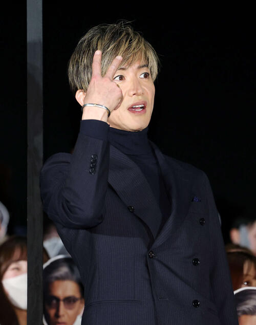 木村拓哉、観客450人と敬礼ポーズで一体に「やり直せ！」風間教官がガチ指導