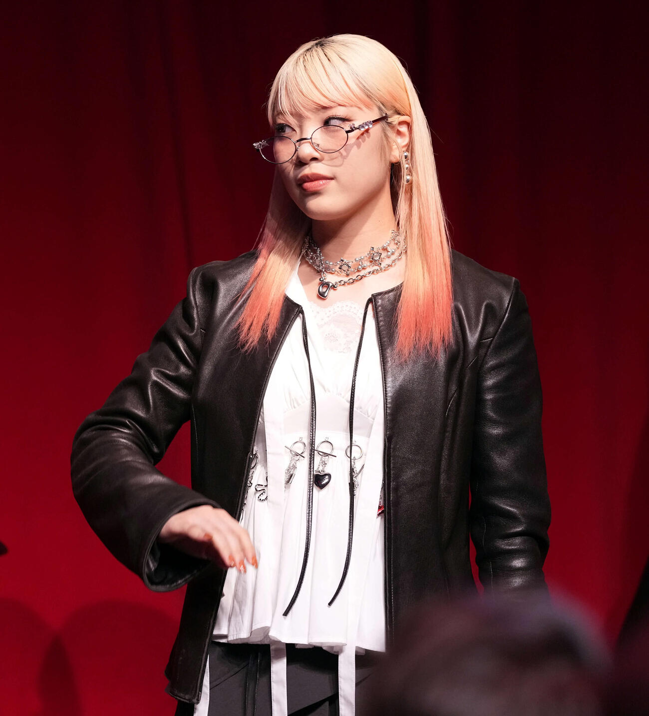 1stアルバムリスニングパーティーに登壇したHANAのMAHINA（撮影・たえ見朱実）