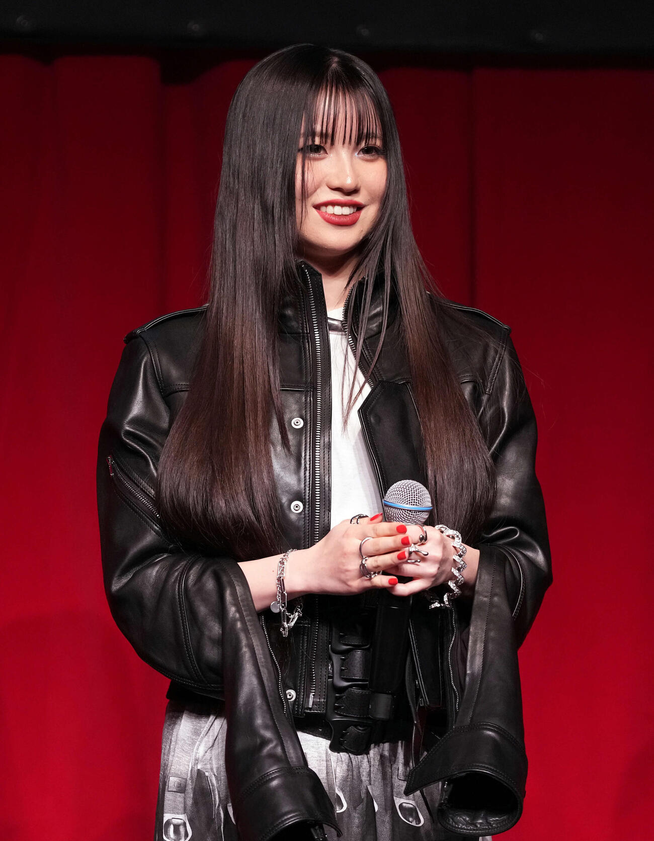 1stアルバムリスニングパーティーに登壇したHANAのKOHARU（撮影・たえ見朱実）