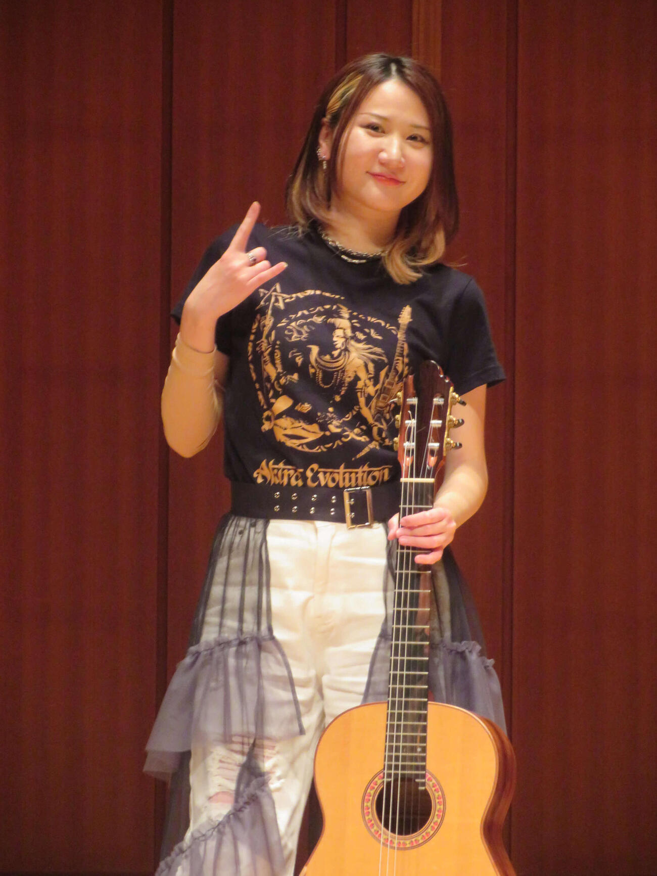 アルバム2枚同時発売記念コンサートを行った猪居亜美（撮影・川田和博）