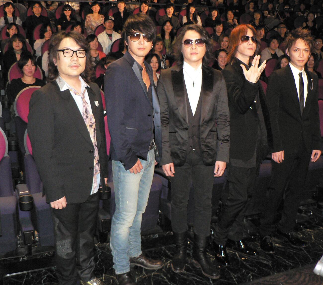 11年5月、映画「LUNA SEA 3D in LOS ANGELES」試写会に出席した、左から真矢、J、RYUICHI、SUGIZO、INORAN