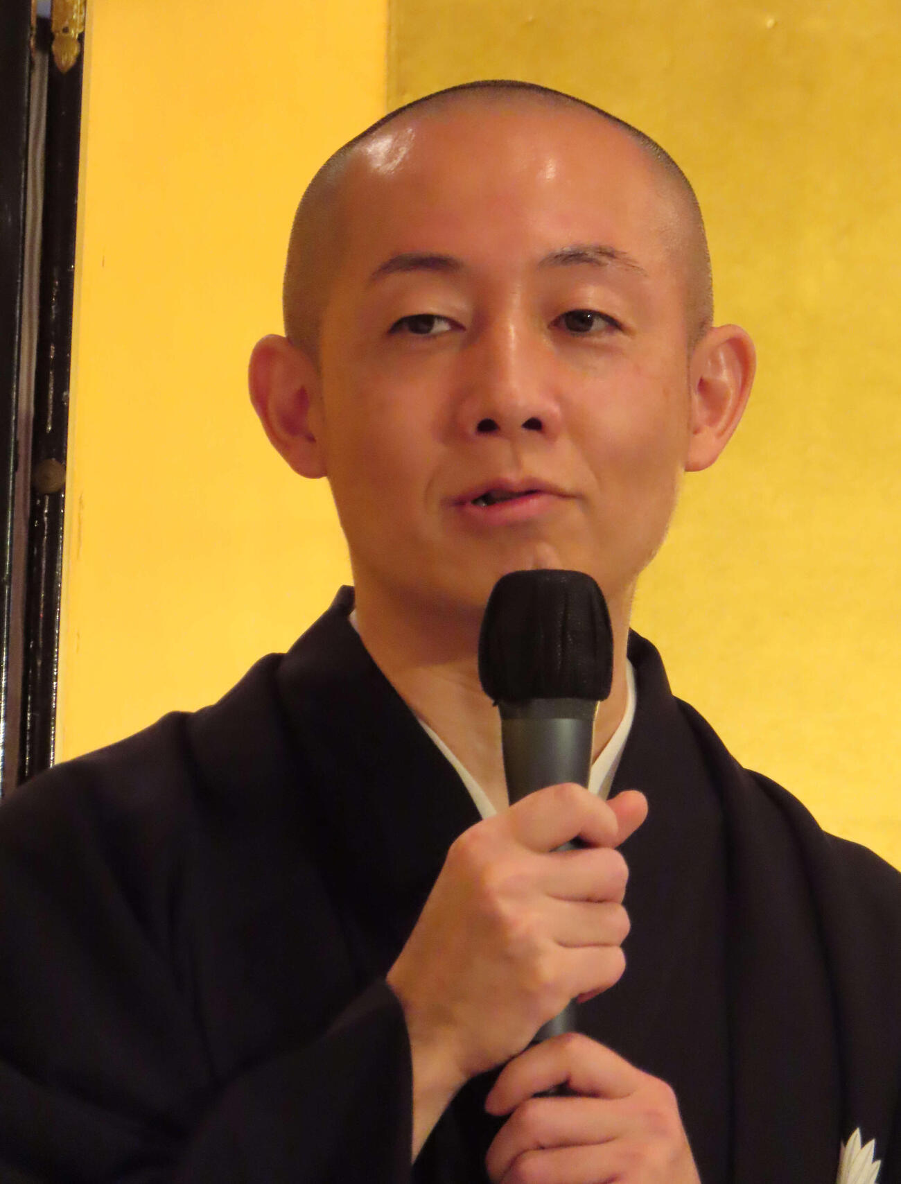 3代目柳家小はんを襲名する柳家小はぜ
