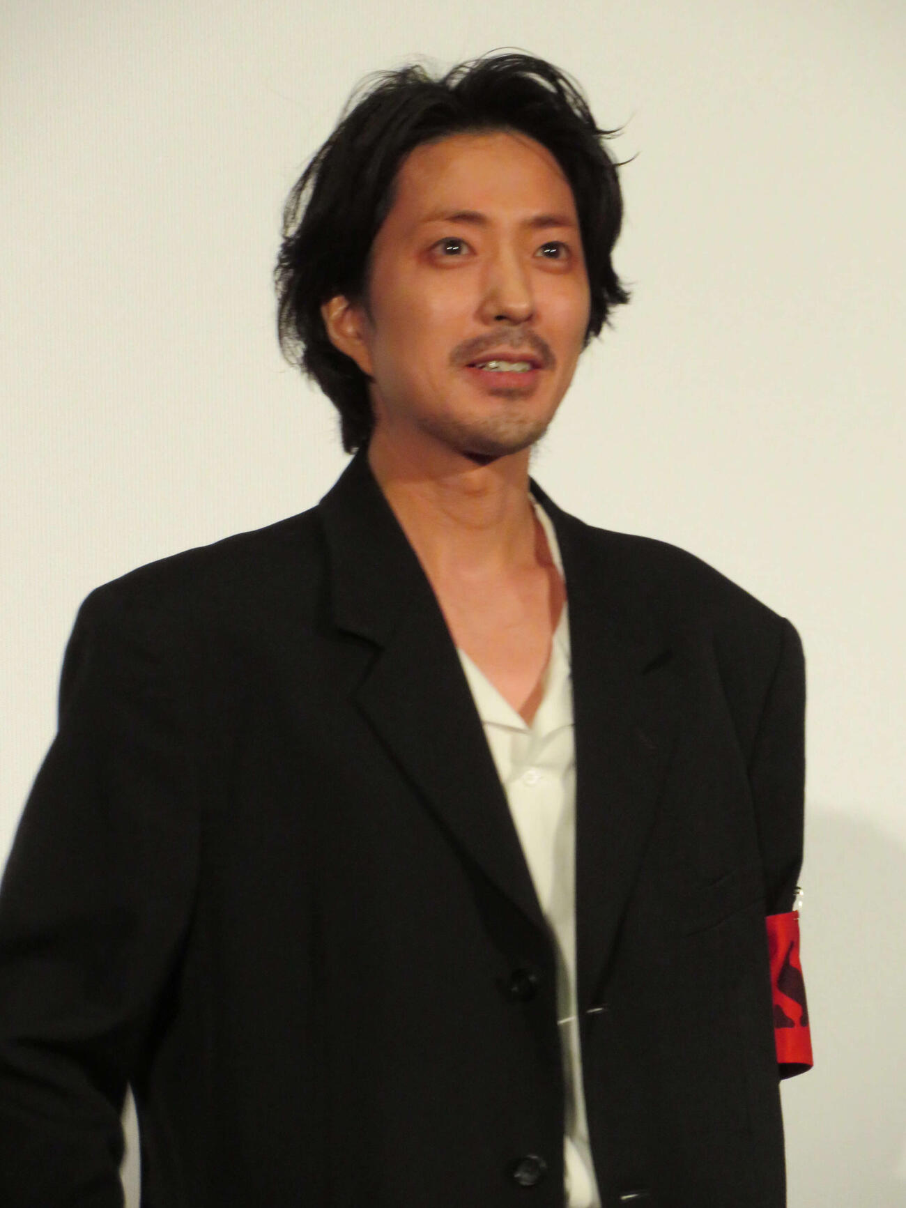 映画「ストリート・キングダム　自分の音を鳴らせ。」ジャパンプレミアで感極まり、涙を浮かべた若葉竜也（撮影・村上幸将）