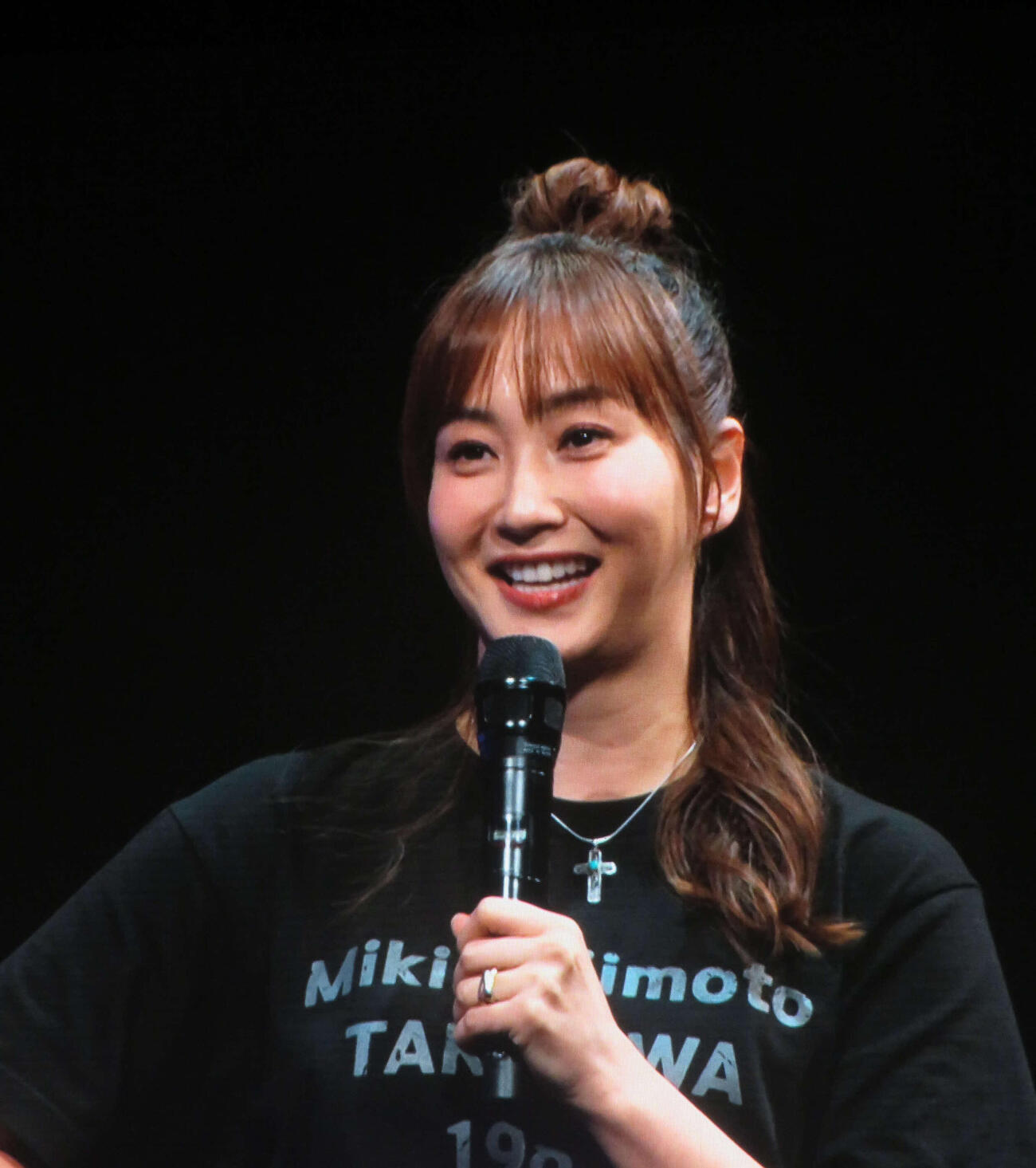 藤本美貴誕生日トーク＆ライブを行った藤本美貴（撮影・川田和博）