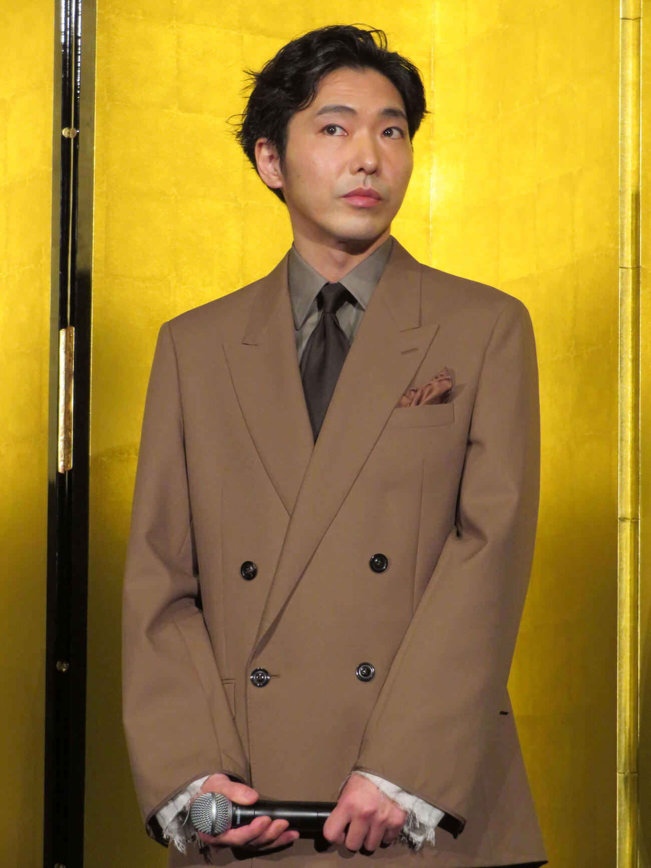 映画「木挽町のあだ討ち」初日舞台あいさつに登壇した柄本佑（撮影・村上幸将）
