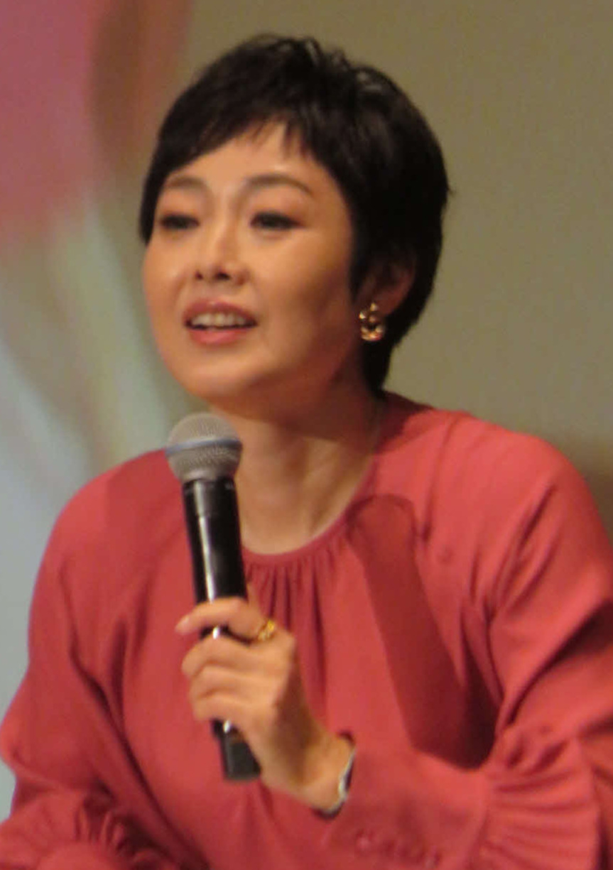 有働由美子（2025年11月撮影）