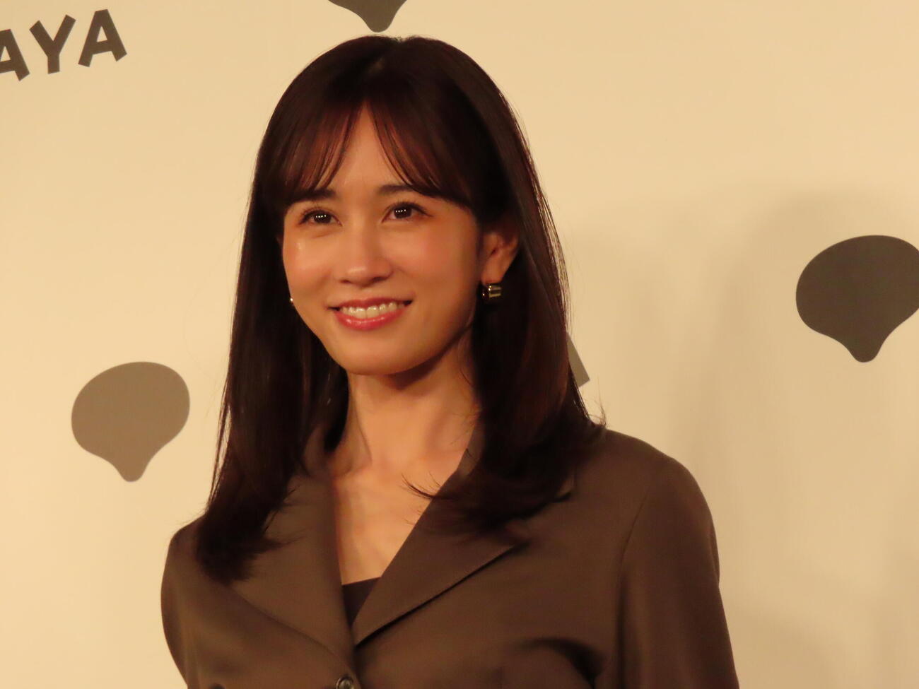写真集「Beste」の発売記念会見を行った前田敦子
