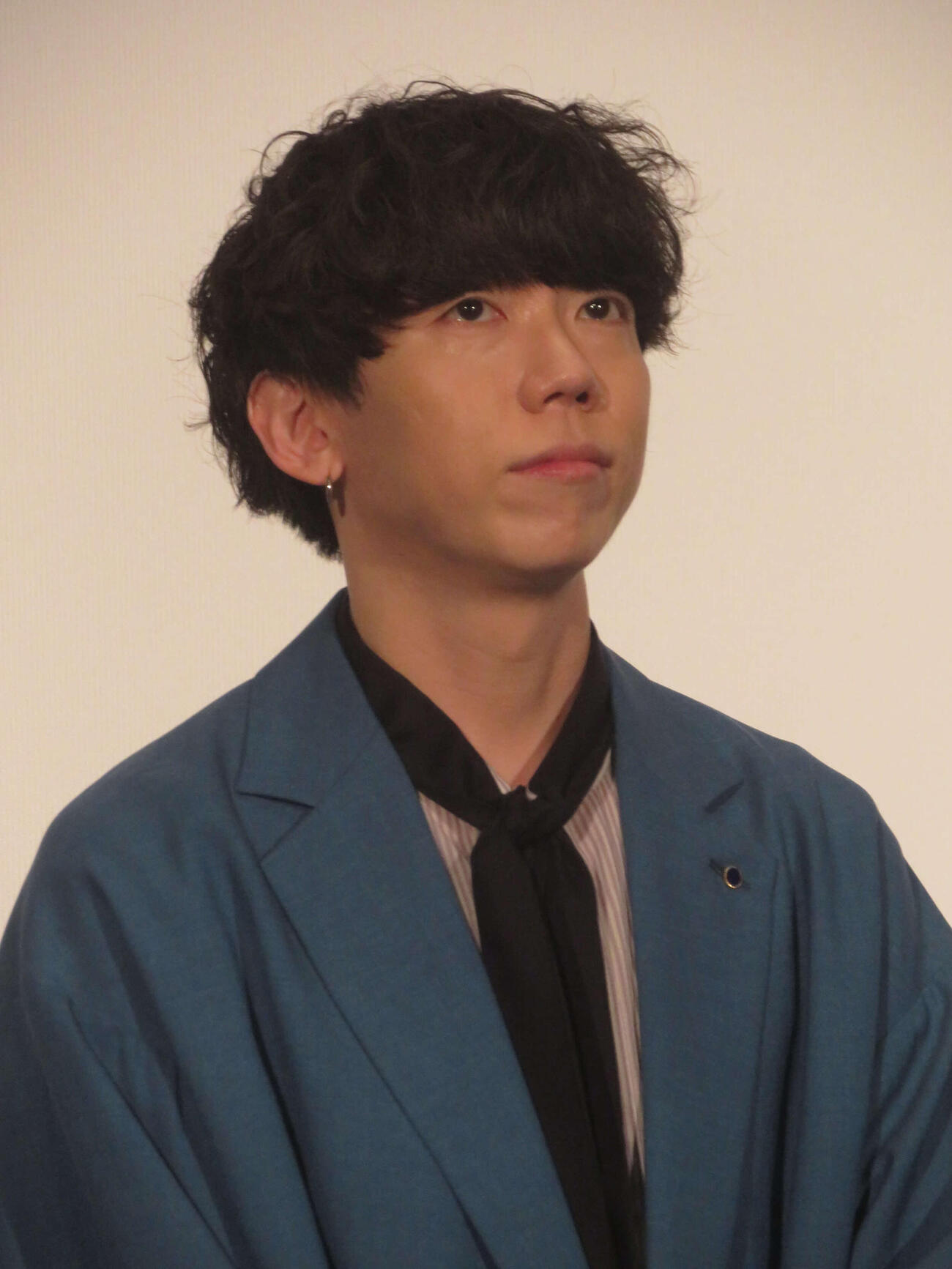 「映画ドラえもん　新・のび太の海底鬼岩島」公開記念舞台あいさつに出席したsumika片岡健太（撮影・川田和博）