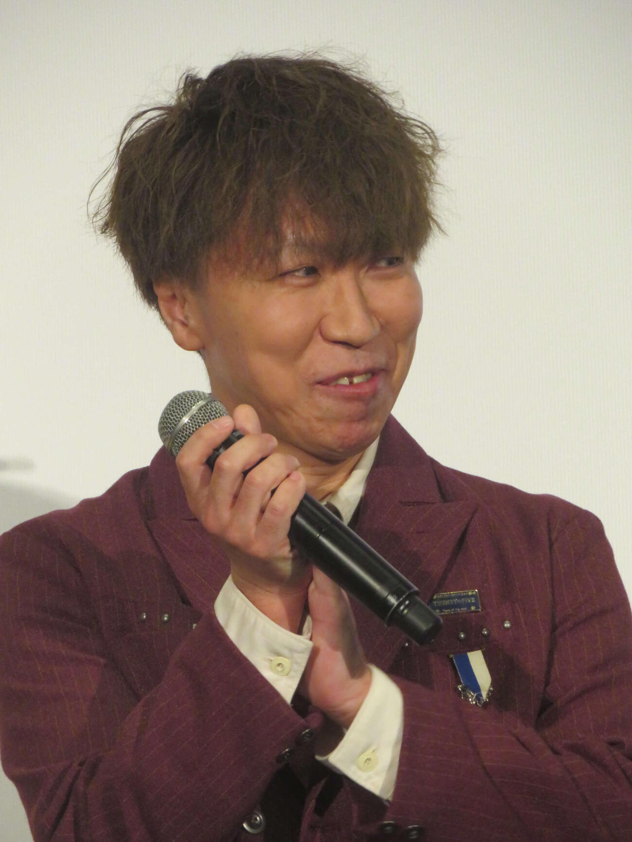 「映画ドラえもん　新・のび太の海底鬼岩島」公開記念舞台あいさつに出席したsumika荒井智之（撮影・川田和博）