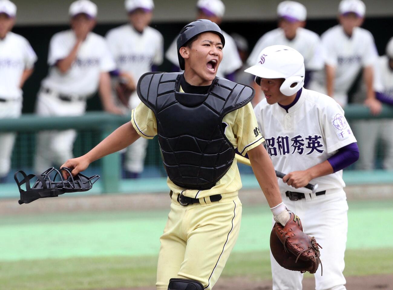千葉英和3年時に捕手で主将を務めた新浜レオン（2013年撮影）
