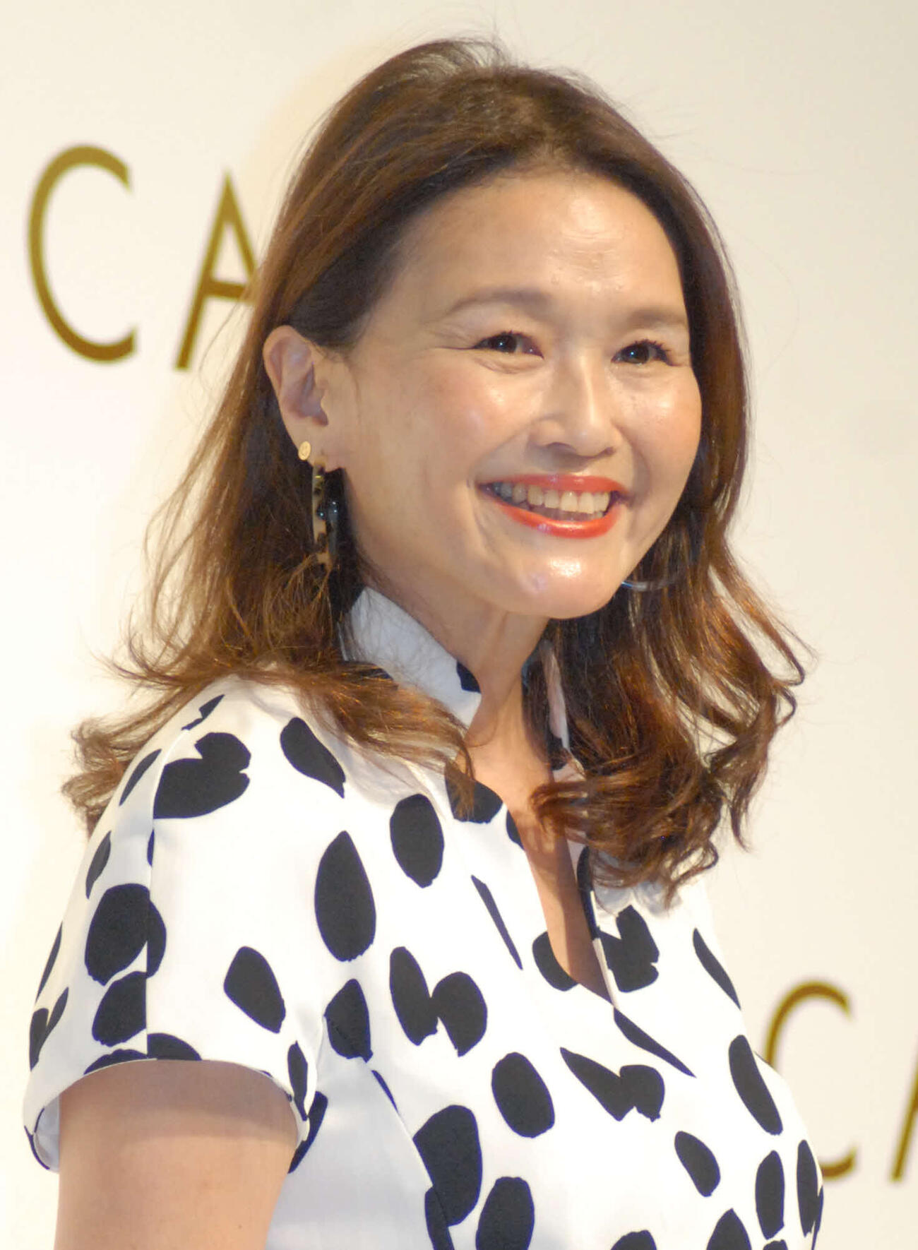 高見恭子「負けない笑顔を、充電してくれる…」近況を報告 夫・馳浩知事
