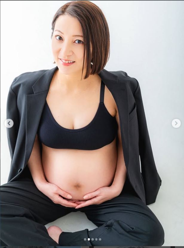 KONANさんのインスタグラムから