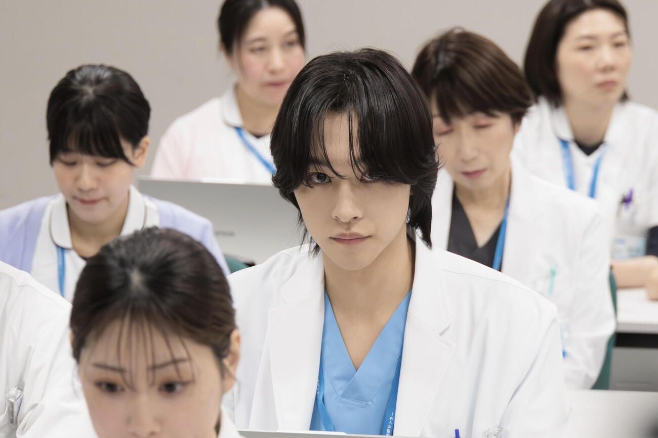 フジテレビ系月9ドラマ「ヤンドク！」でドラマ初主演したROIROMの本多大夢（C）フジテレビ