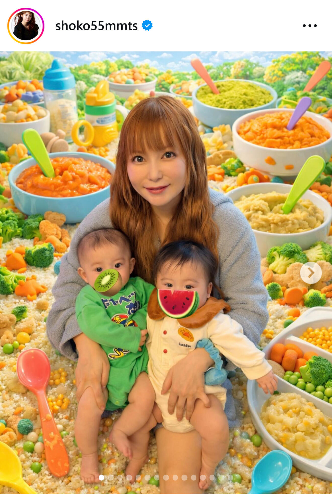 離乳食デビューした双子（中川翔子のインスタグラムから）