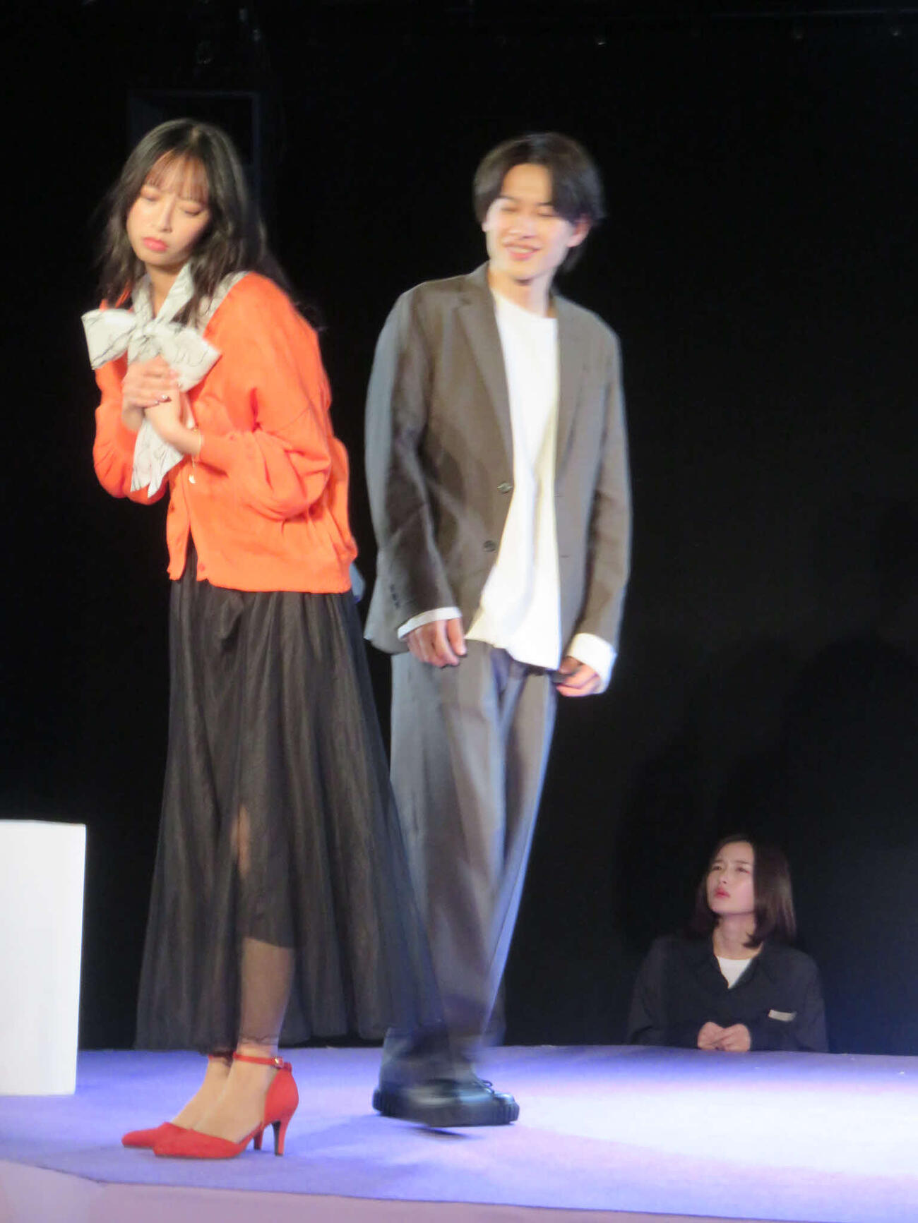 大槻理子（左）と宮地樹
