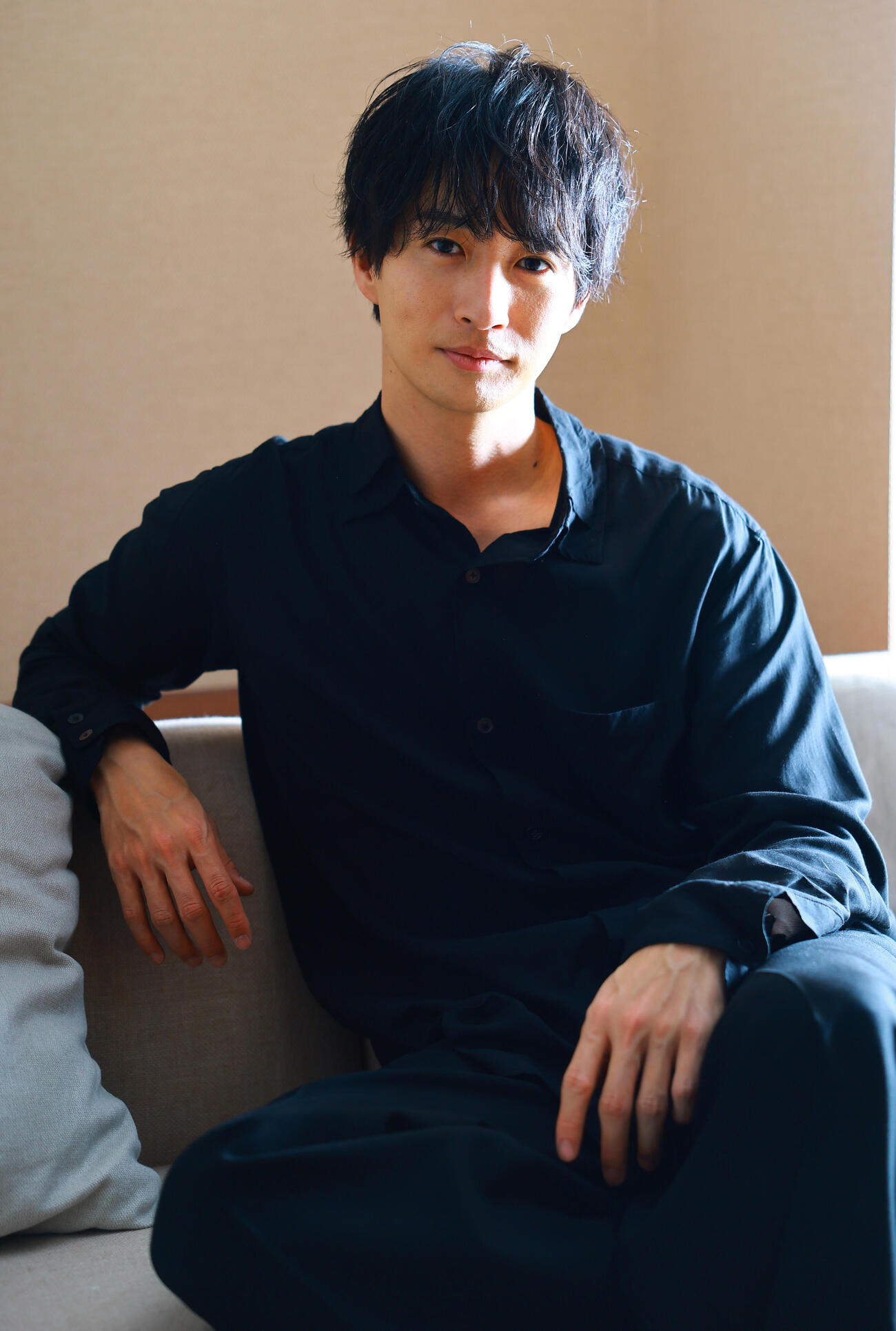俳優、モデル、カメラマンと、ジャンルを問わず活躍中の古屋呂敏（撮影・野上伸悟）
