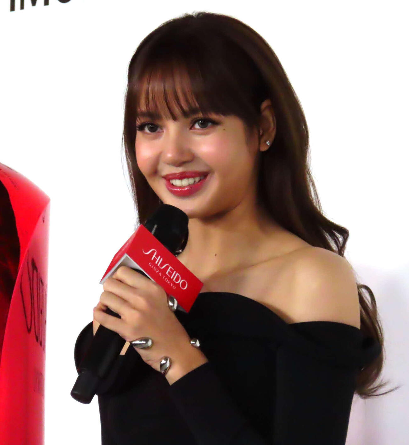 資生堂「ULTIMUNE」ポップアップイベントに登壇したLISA