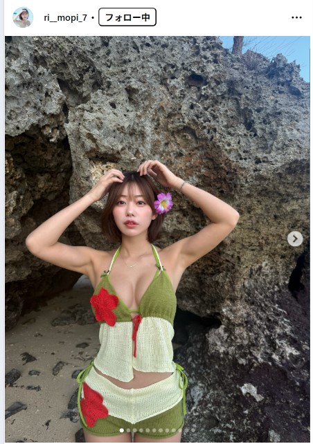 凛咲子の水着姿（凛咲子のインスタグラムから）