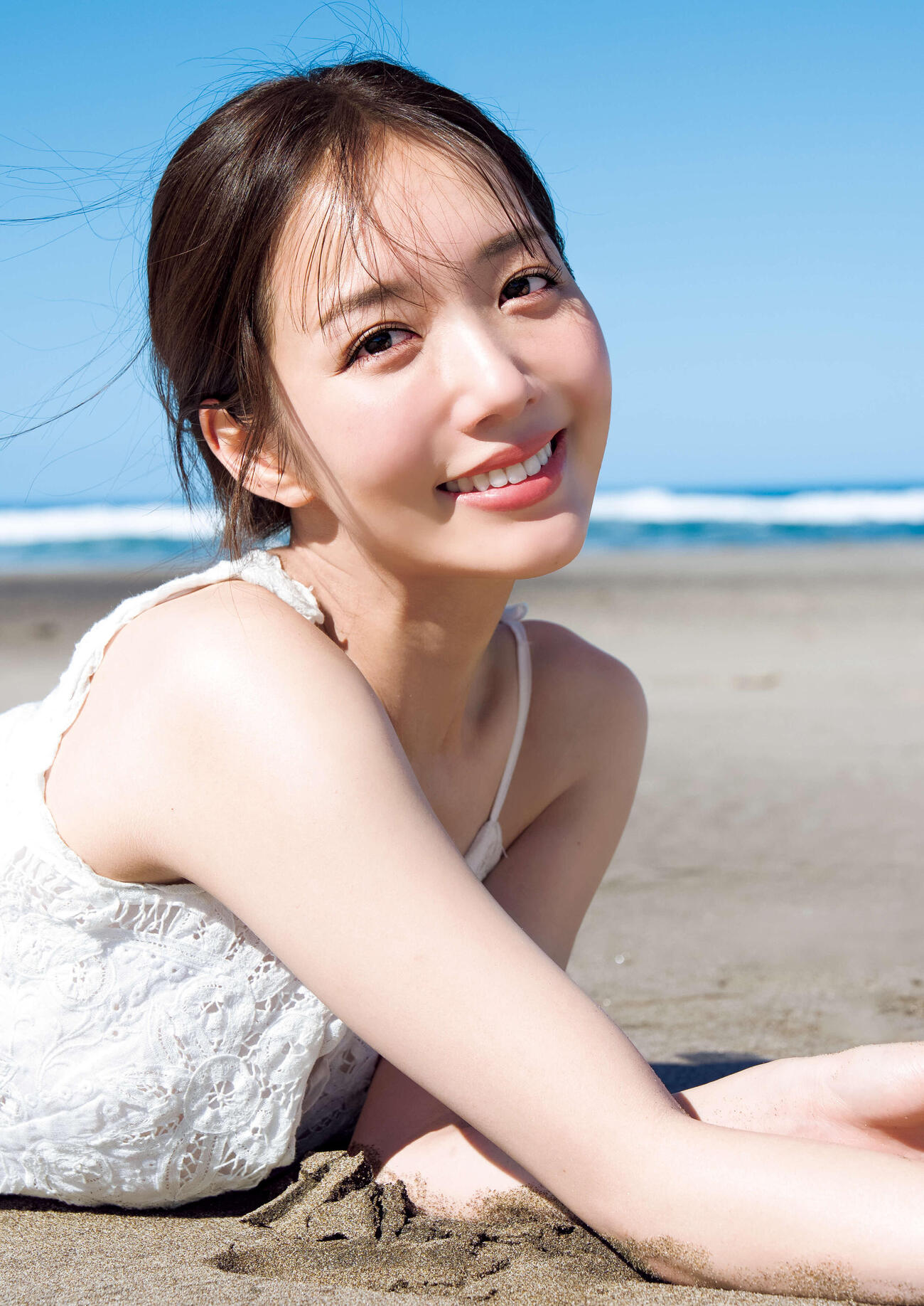 刈川くるみファースト写真集「星のない空」（C）Takeo Dec.／集英社