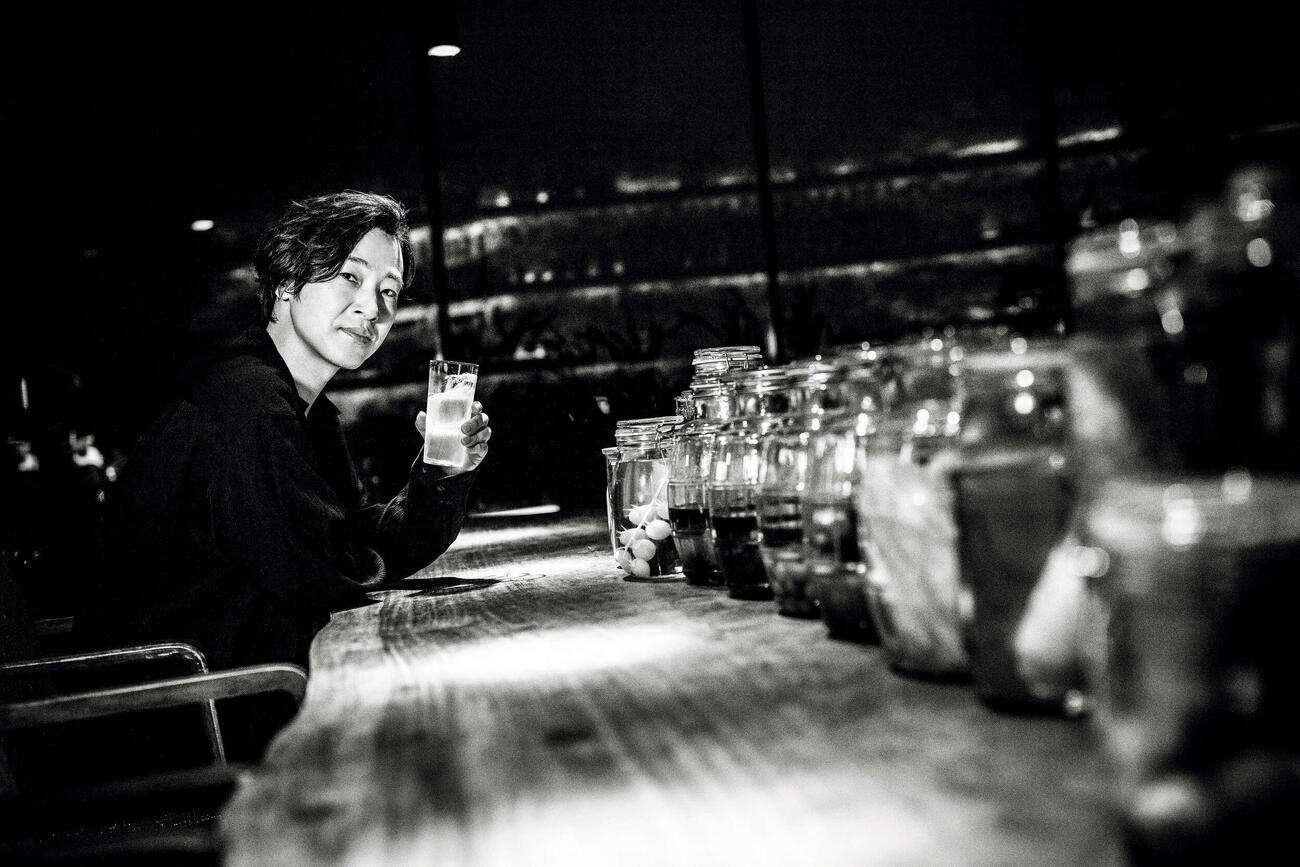 山内惠介デビュー25周年記念写真集「River Yamauchi Keisuke」収録カット　撮影・本間寛（「River Yamauchi Keisuke」主婦の友社より）