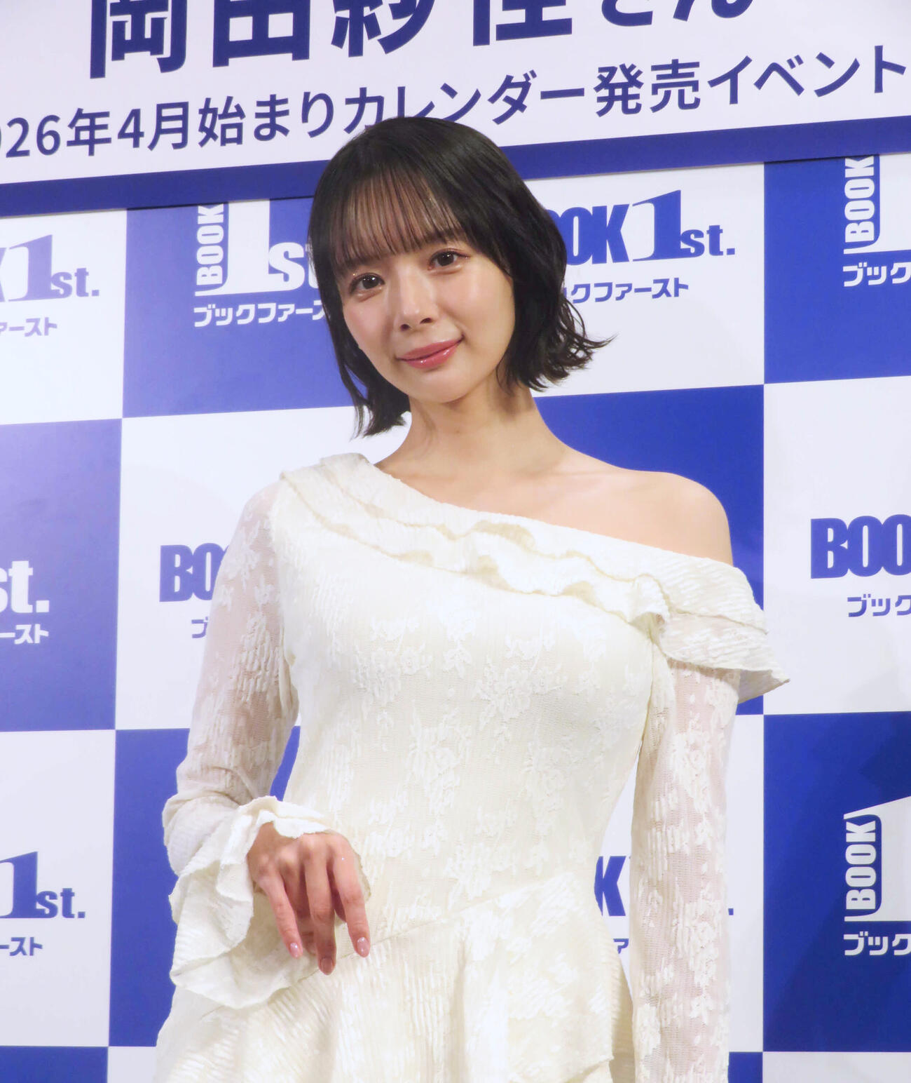 自身初となる卓上カレンダーの発売記念イベントに出席した岡田紗佳（撮影・川田和博）