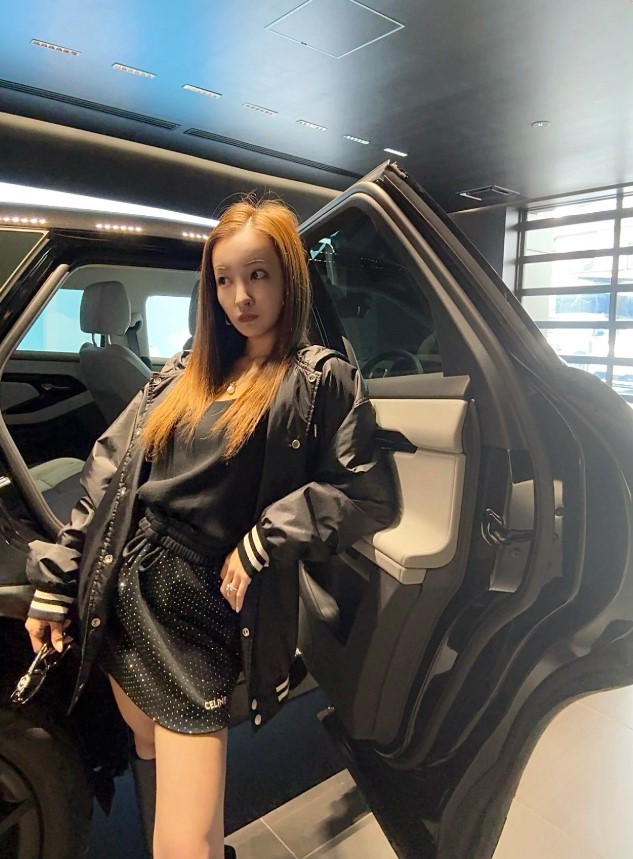 板野友美のインスタグラムから