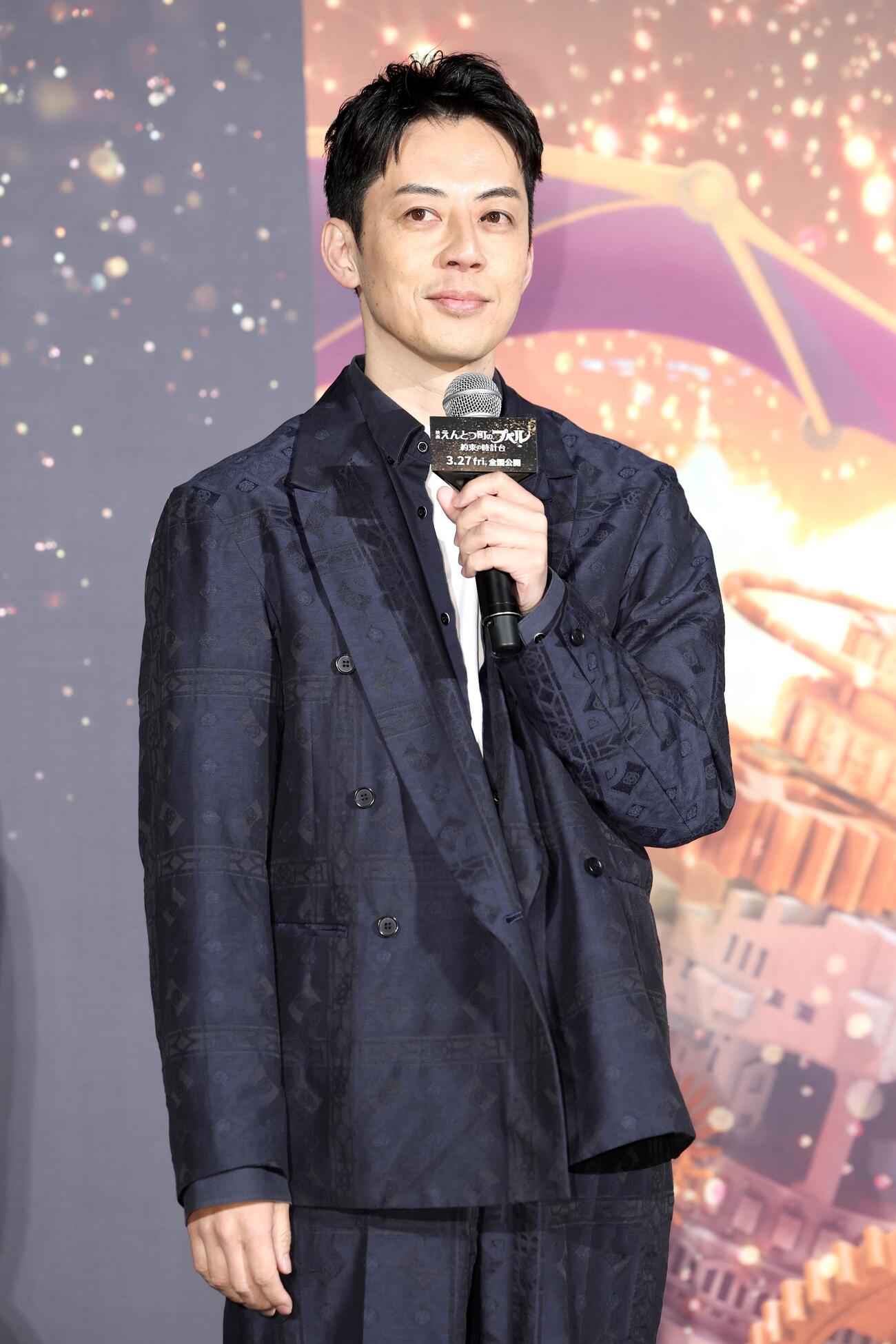 映画「えんとつ町のプペル～約束の時計台～」ジャパンプレミアに登壇した西野亮廣（撮影・宮地輝）