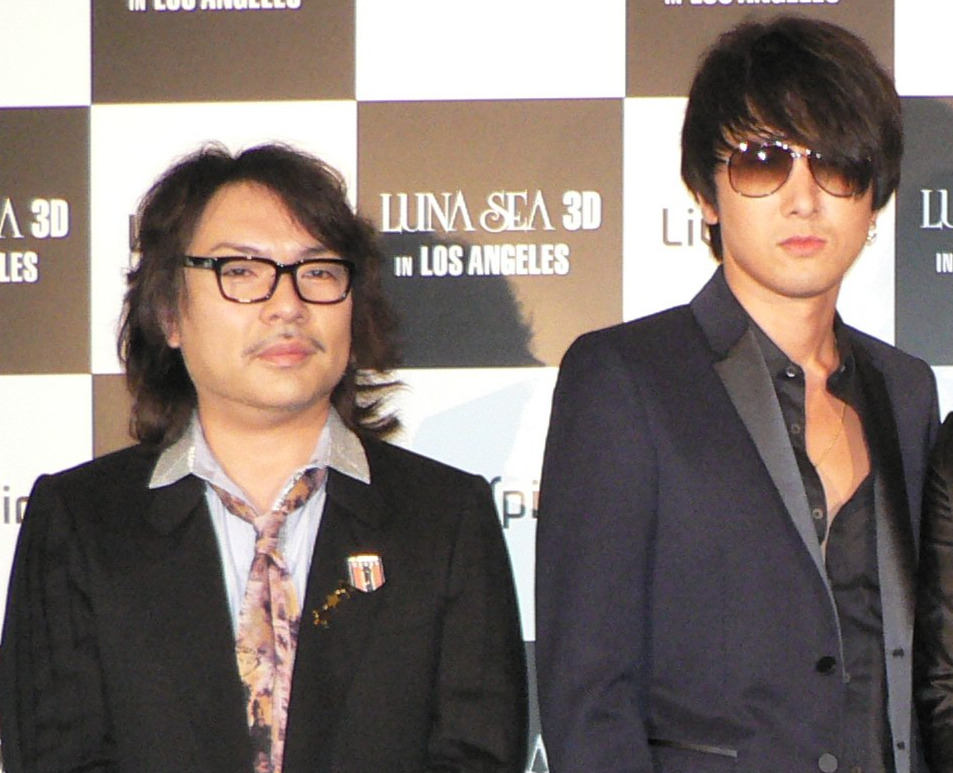 2011年5月、映画「LUNA SEA 3D in LOS ANGELES」試写会に出席した、左から真矢、J