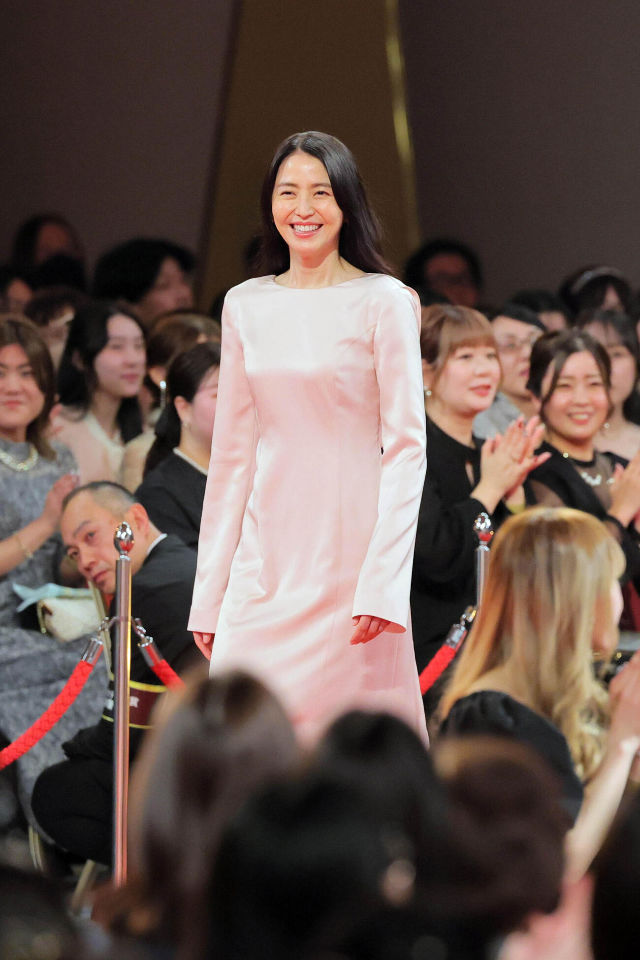 第49回日本アカデミー賞授賞式に登場した長澤まさみ（代表撮影）