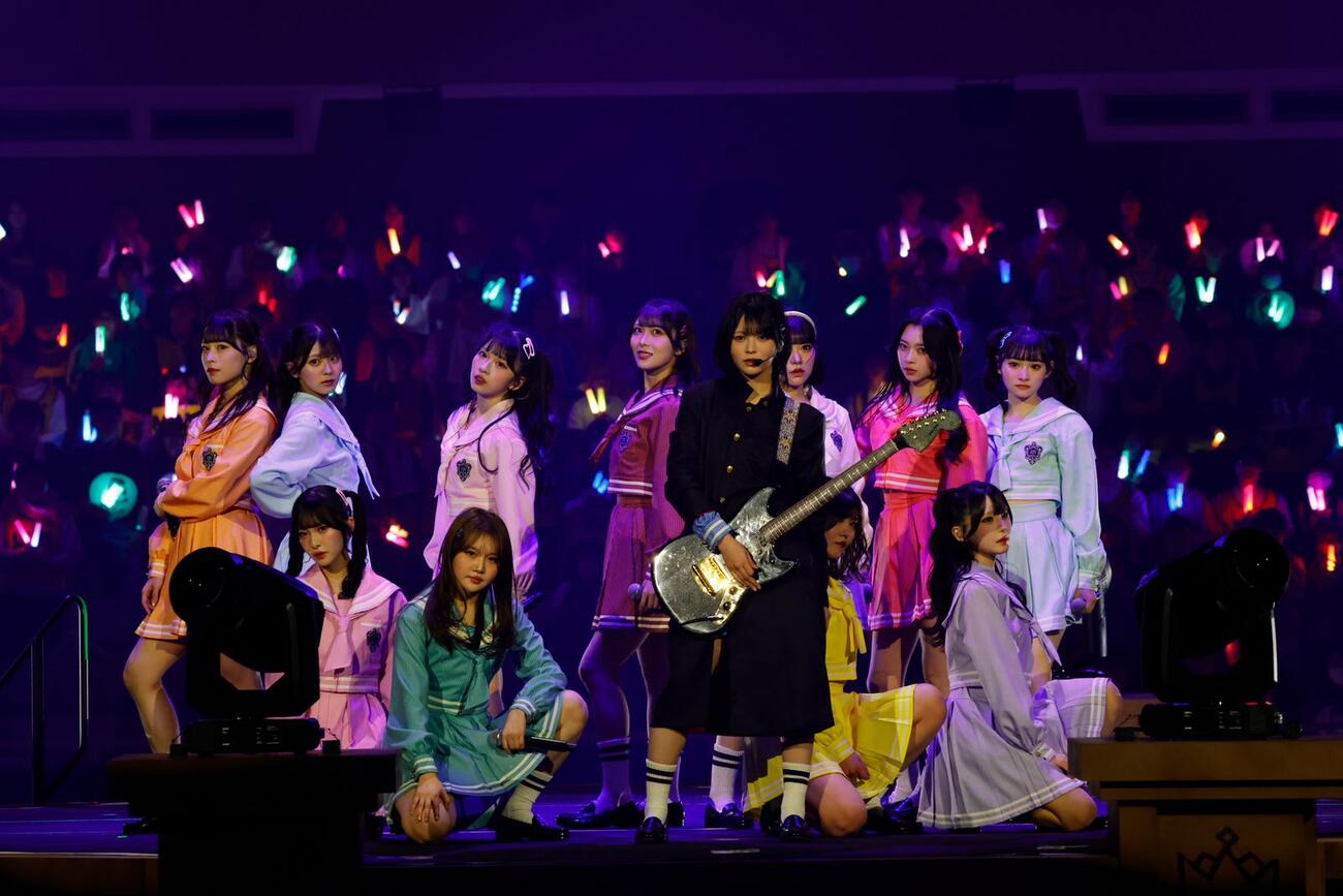 結成4周年ライブを日本武道館で開催した≒JOY