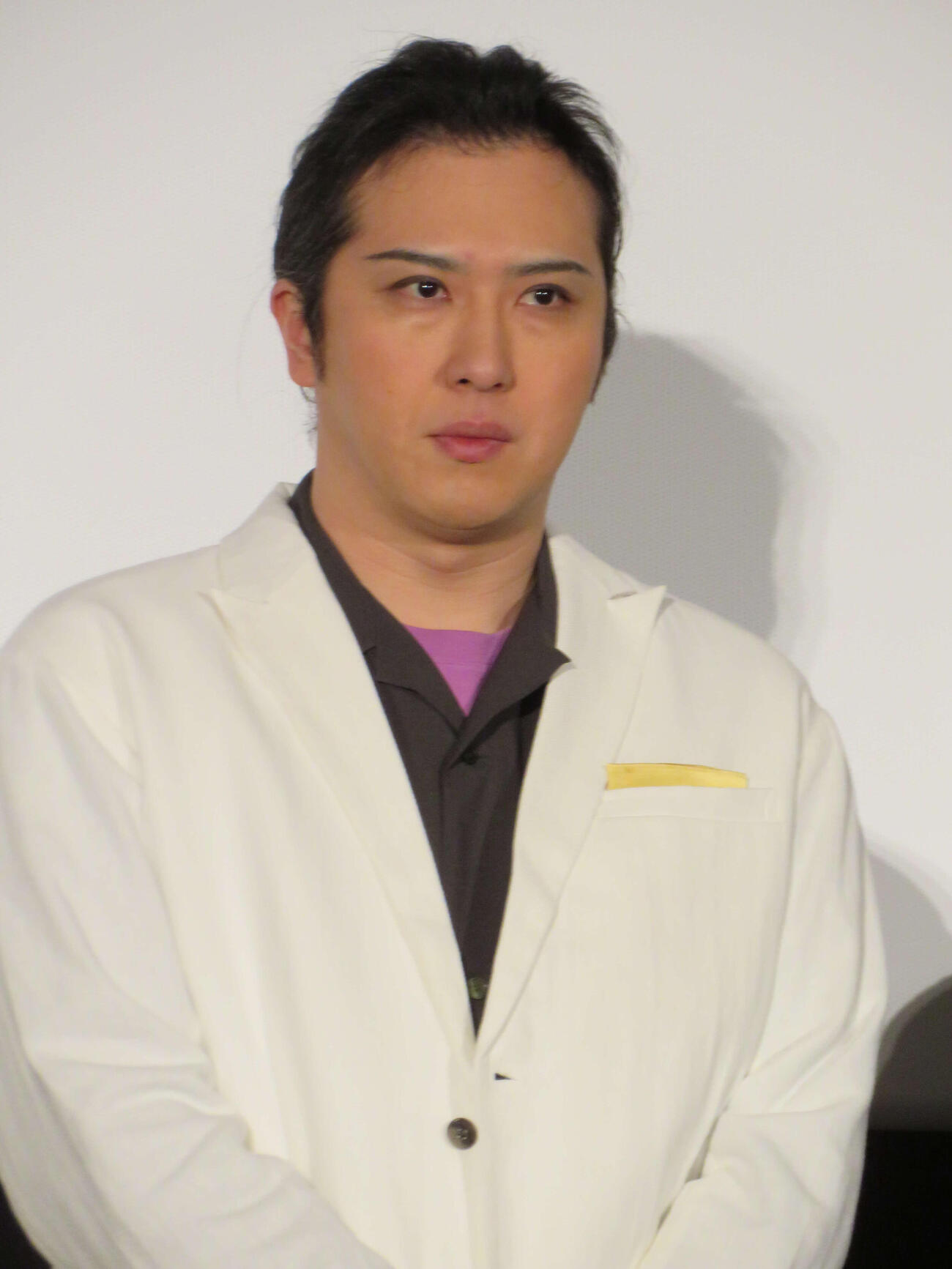 アニメ映画「パリに咲くエトワール」公開記念舞台あいさつに登壇した尾上松也（撮影・村上幸将）