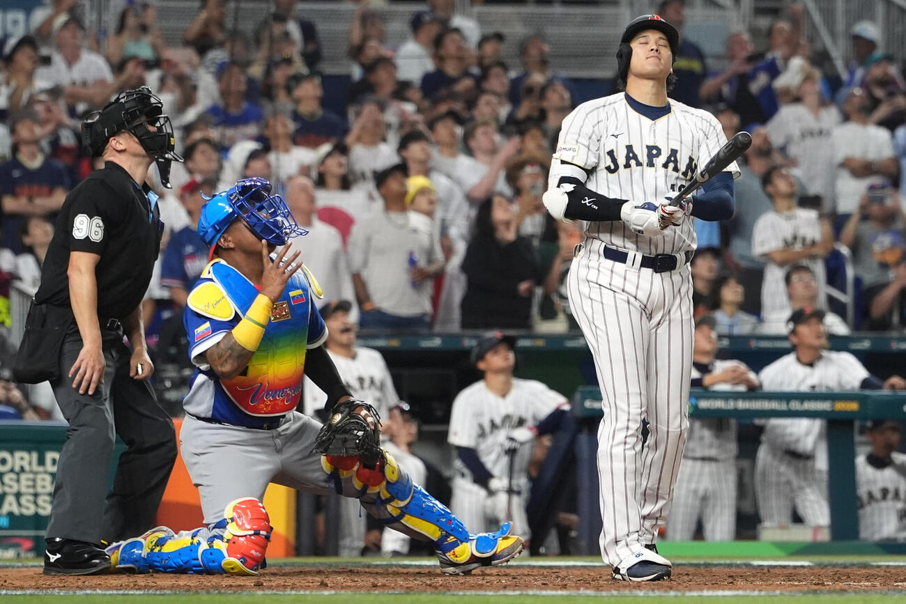 9回裏、遊飛に倒れ最後の打者となった大谷（AP）