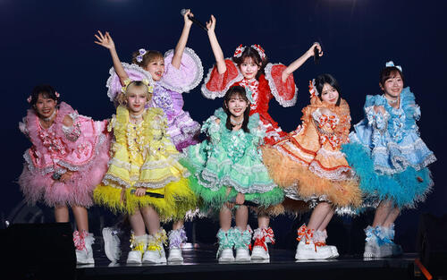 「CREATEs presents IDOL RUNWAY COLLECTION 2026 Supported by TGC」に登場したFRUITS ZIPPER（撮影・野上伸悟）