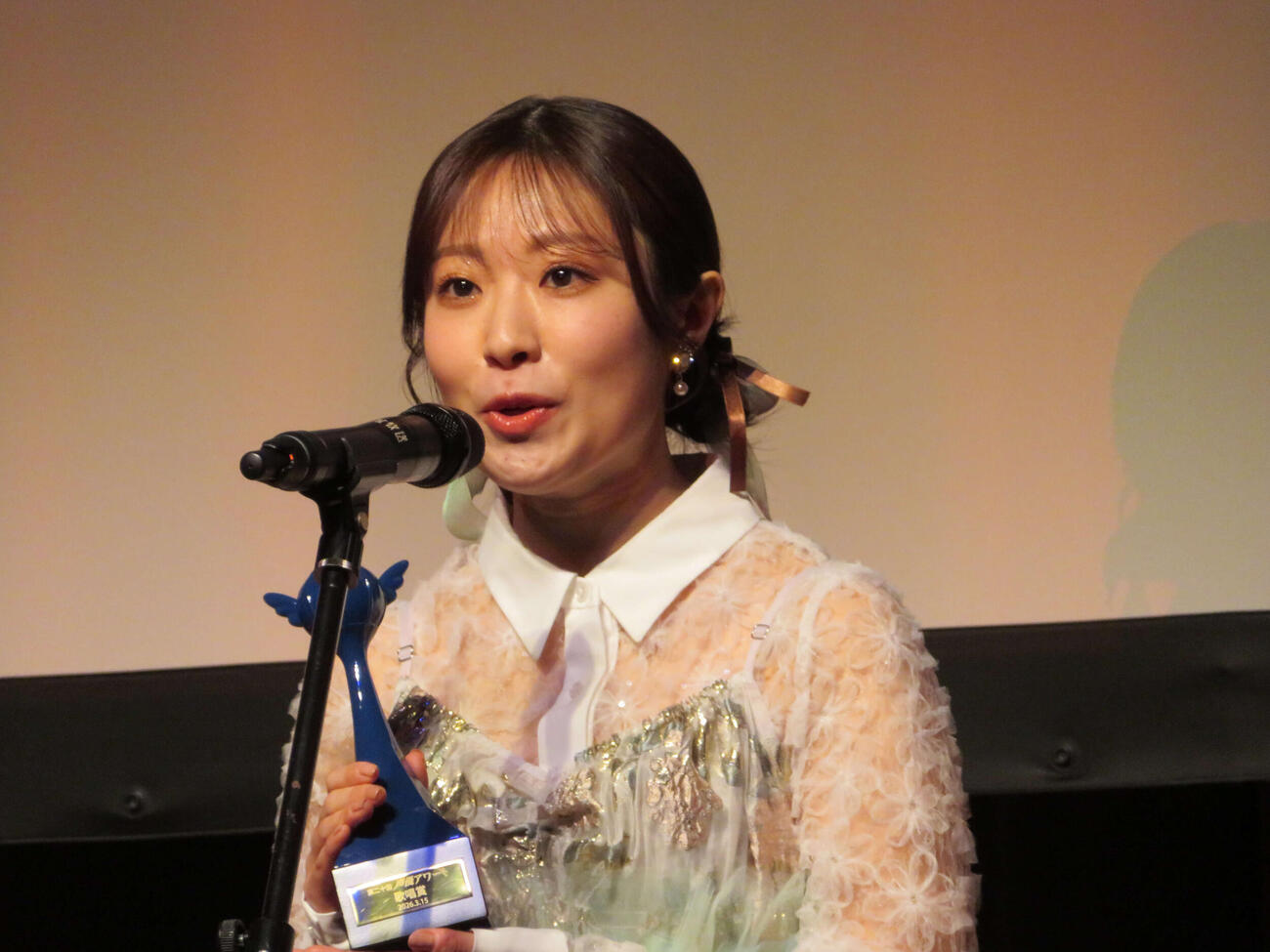 第二十回声優アワード授賞式でが歌唱賞を受賞したAiScReamの降幡愛（撮影・村上幸将）