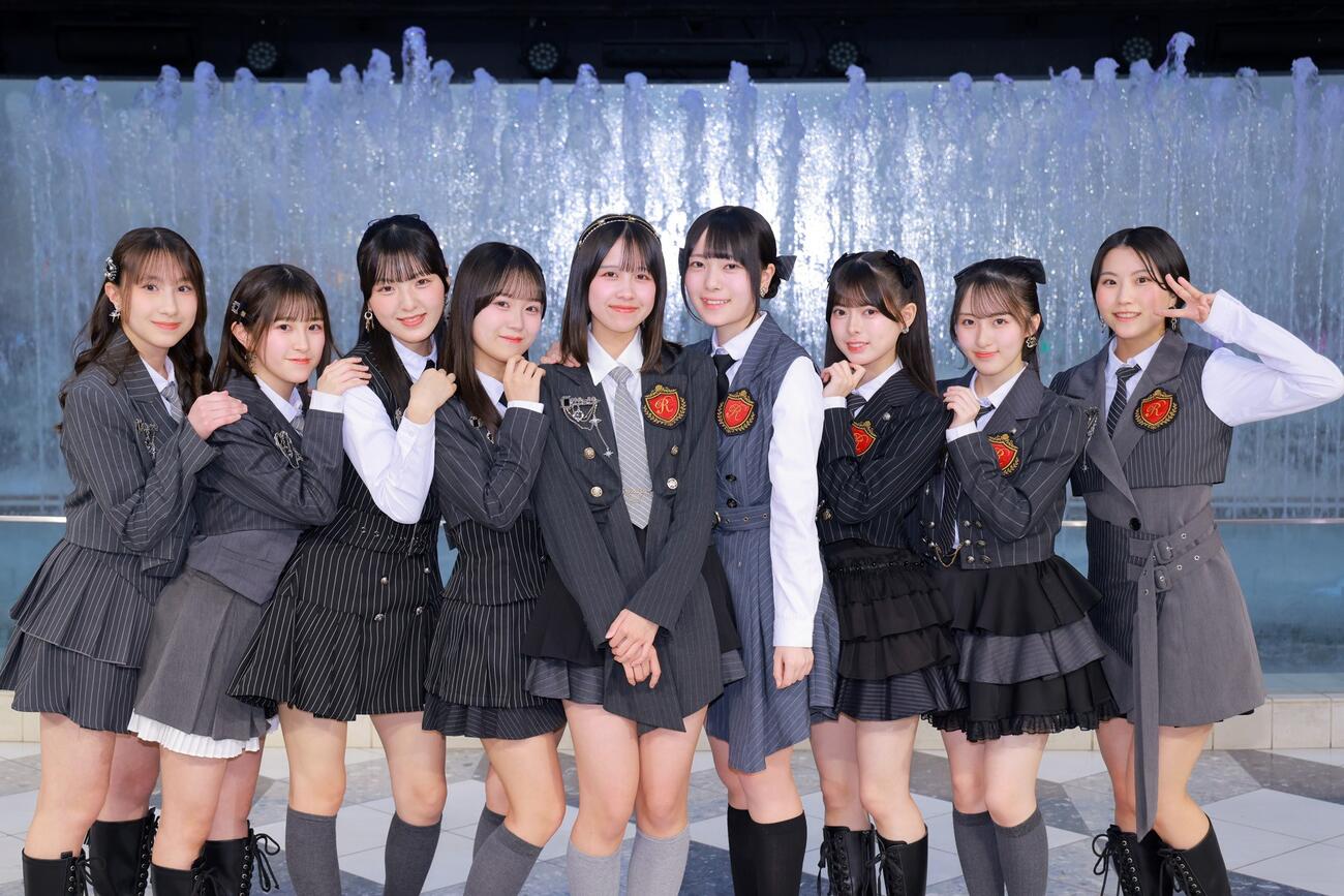 3rdシングル「Misery～愛の天秤～／なんとかなるでしょ」発売記念イベントを行ったロージークロニクル