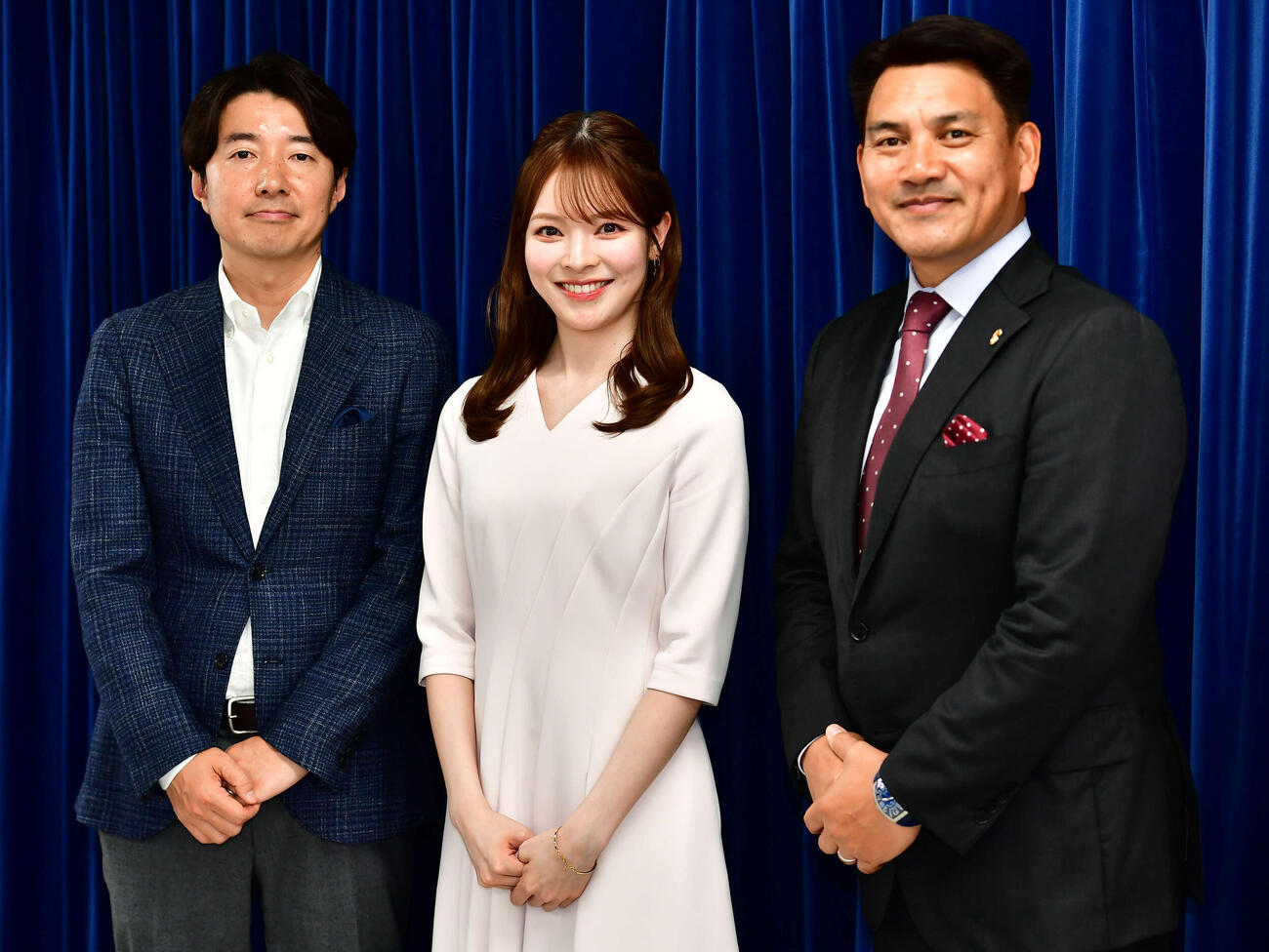 「MLB 2026シーズン　メディア説明会」に出席した、左から筒井亮太郎アナ、井口資仁氏、三宅絹紗アナ（撮影・松尾幸之介）