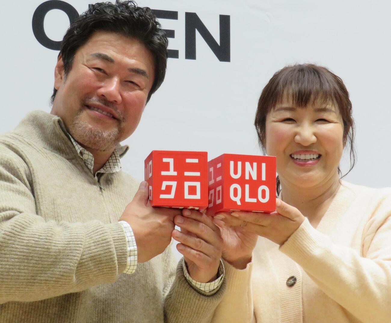 北斗晶、佐々木健介夫妻（2024年9月撮影）