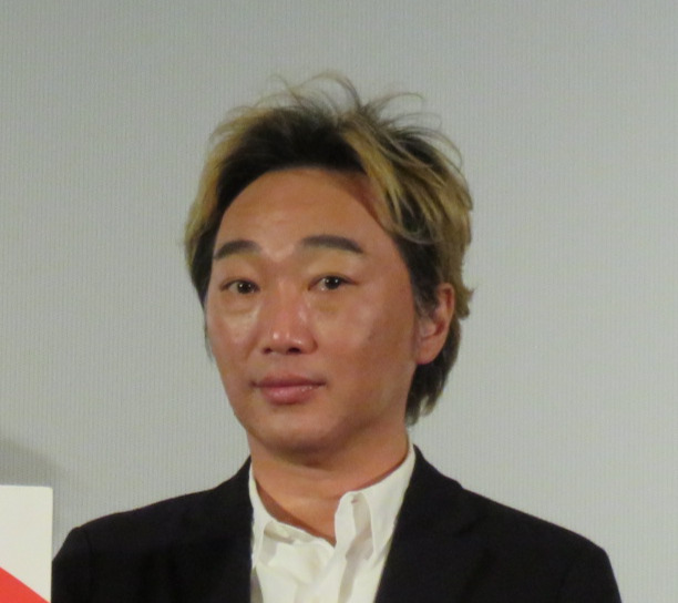 スピードワゴン小沢一敬（2023年撮影）