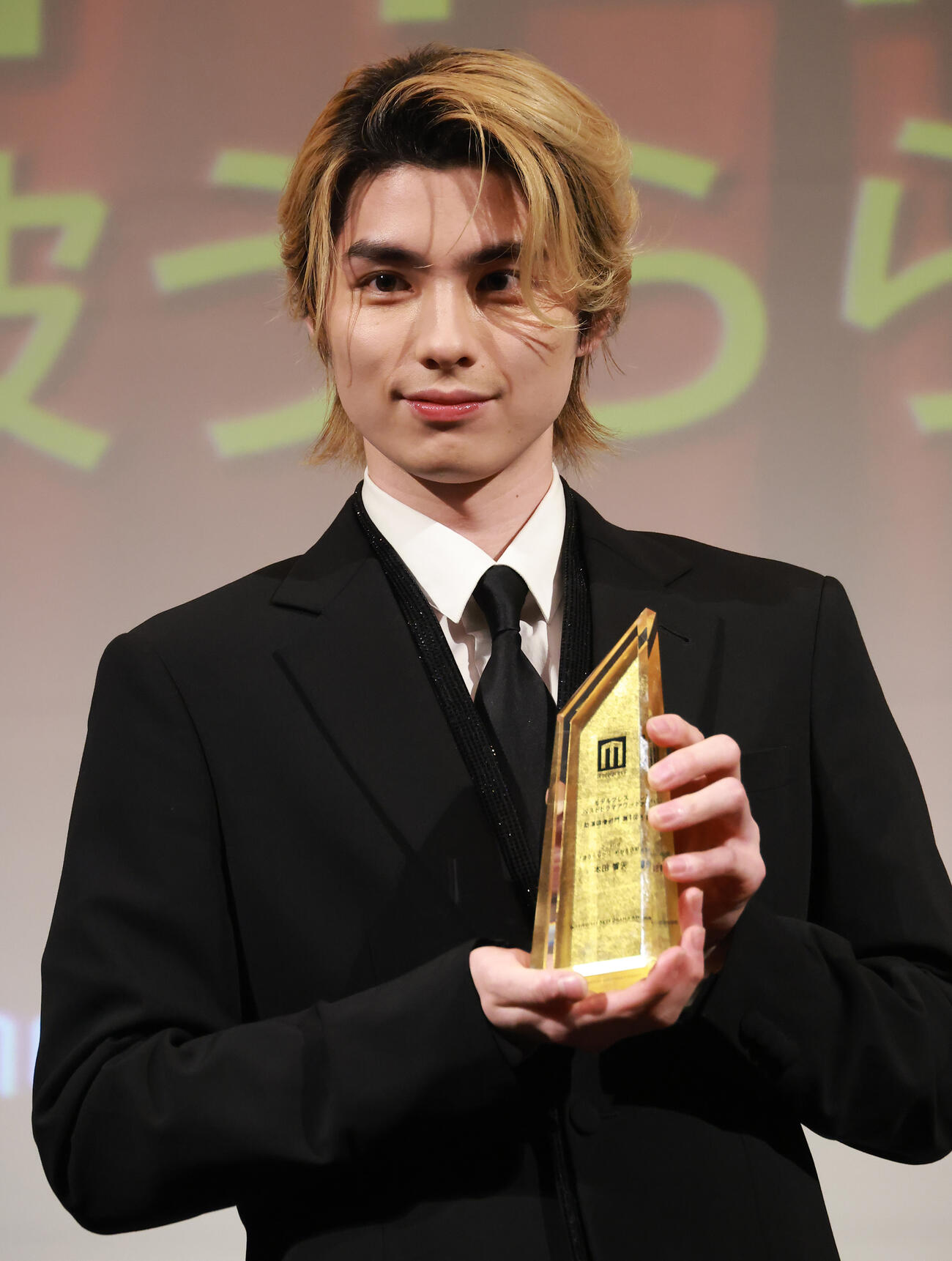 「モデルプレス　ベストドラマアワード」助演俳優部門1位の本田響矢（撮影・中島郁夫）