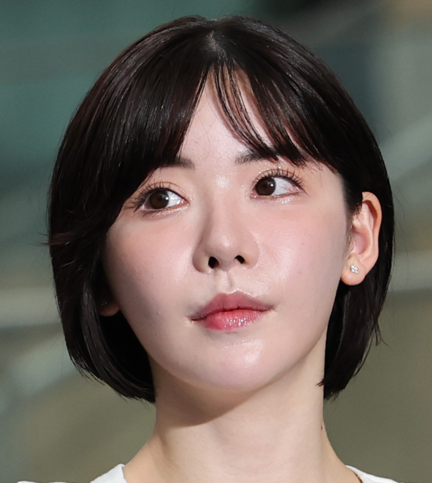 深田えいみ（2023年7月撮影）