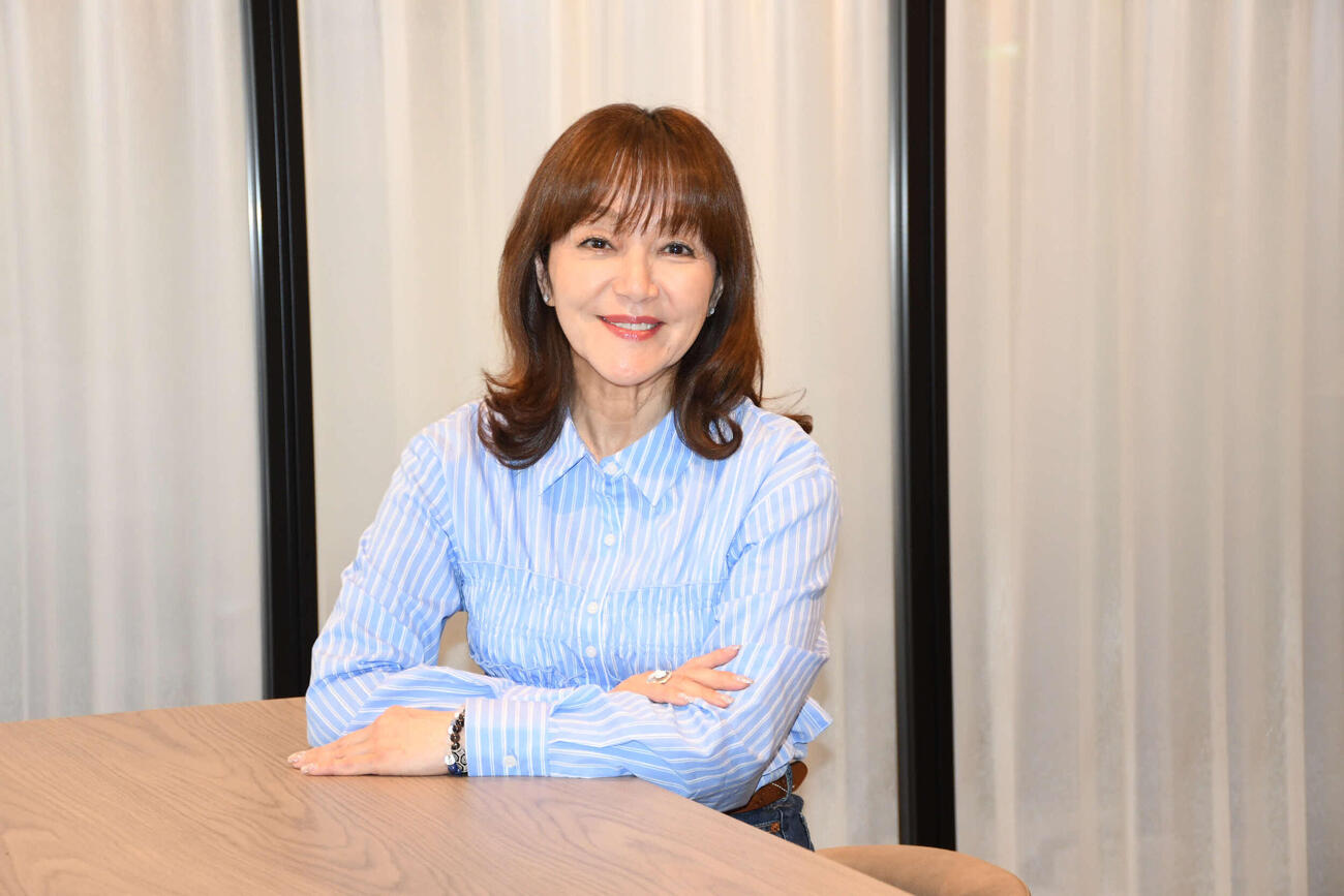 デビュー50周年記念コンサートを開催する岩崎宏美（撮影・阪口孝志）