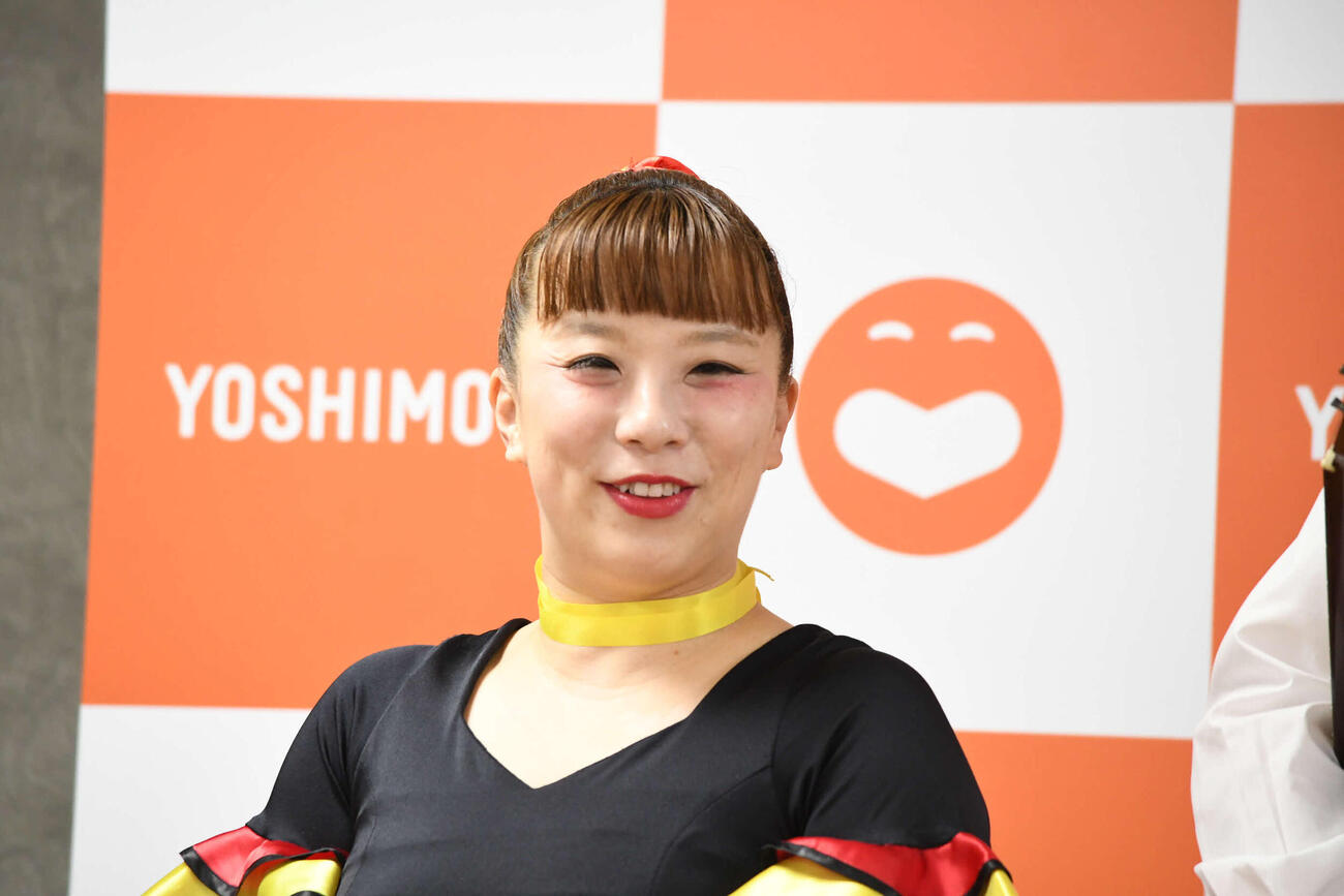 間寛平GMの定例会見に出席した森田まりこ（撮影・阪口孝志）