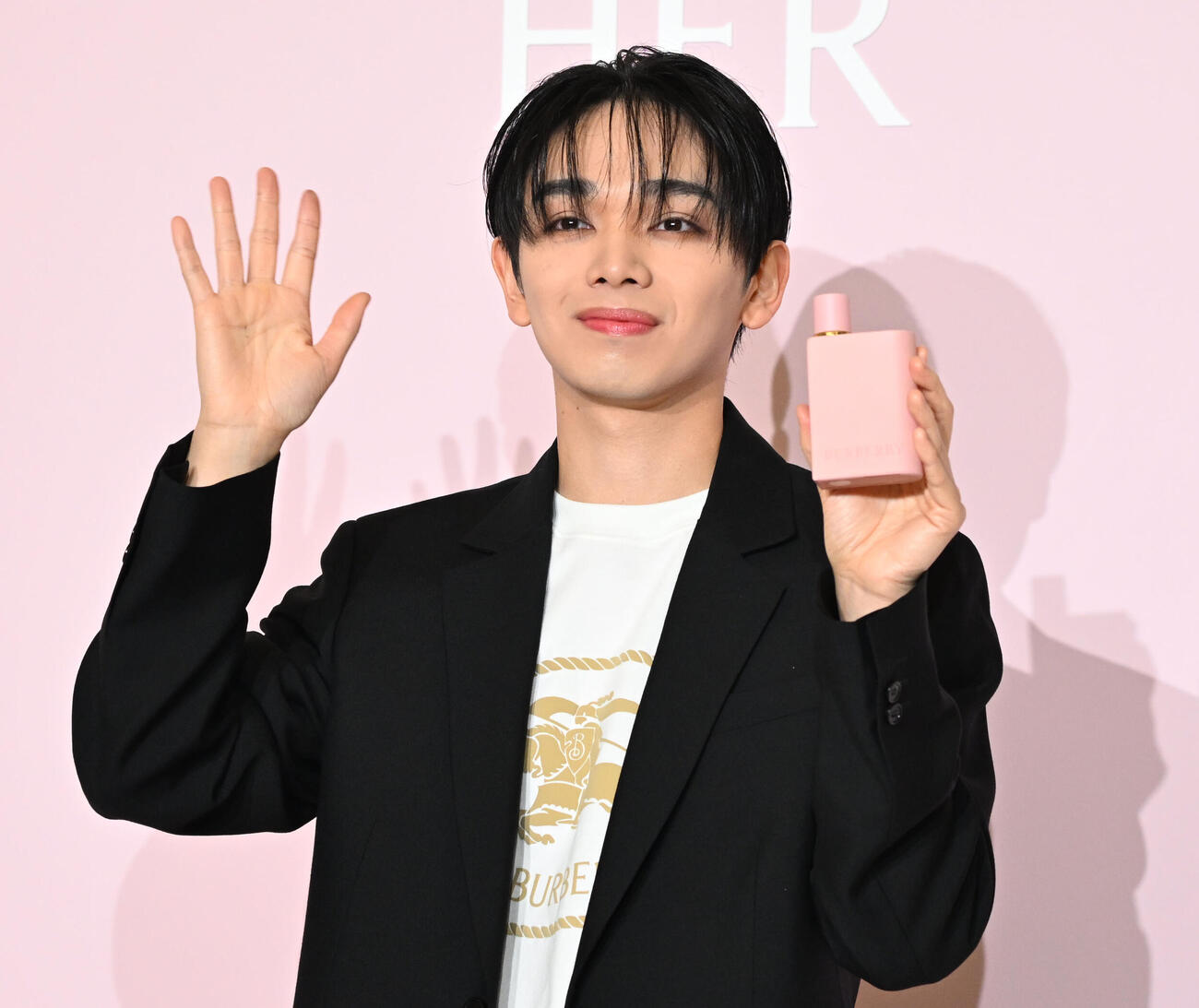 「バーバリービューティ」の新製品発表イベントに登場した宮世琉弥（撮影・千葉一成）
